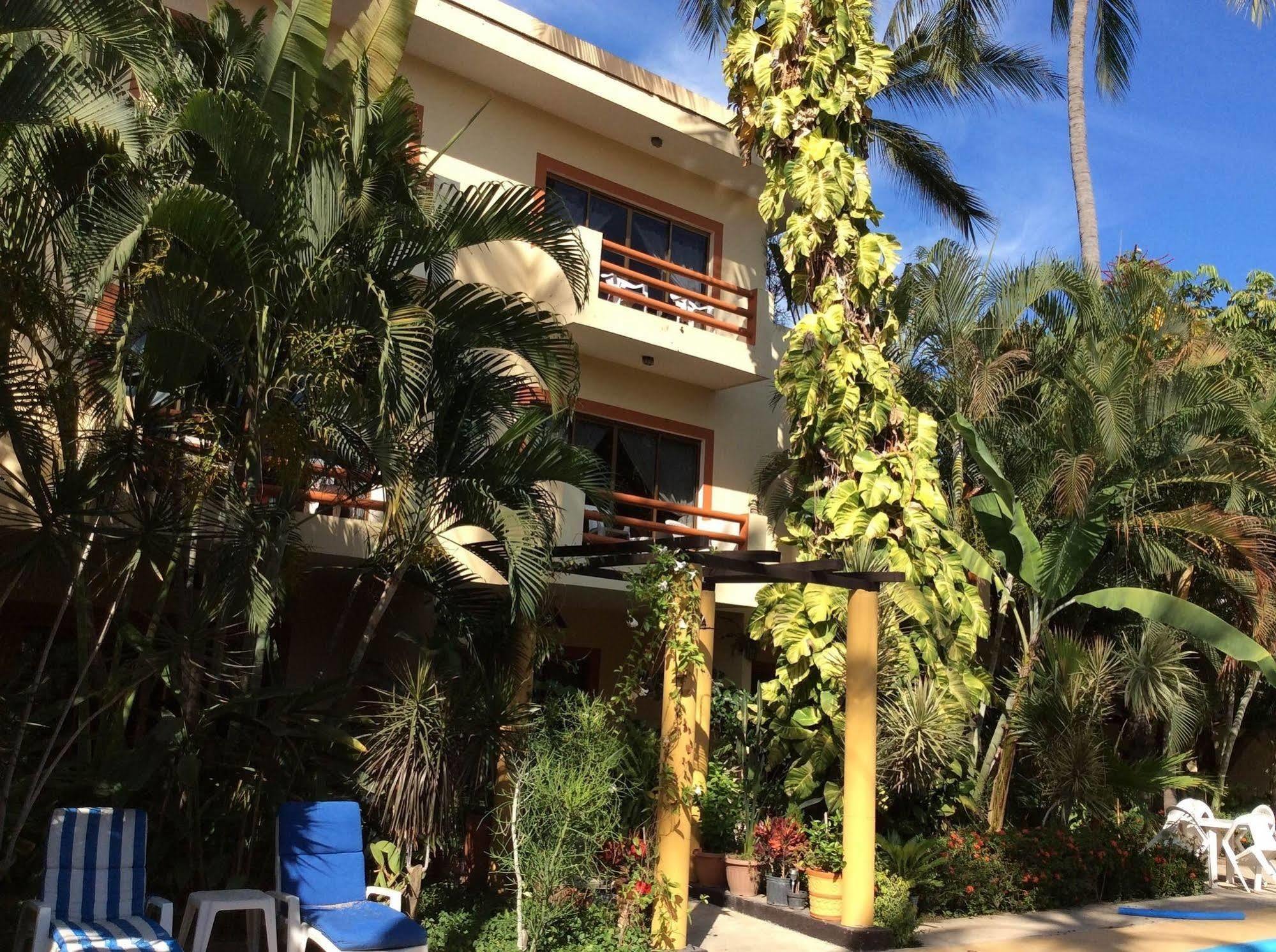 Hotel Palmeras 3*