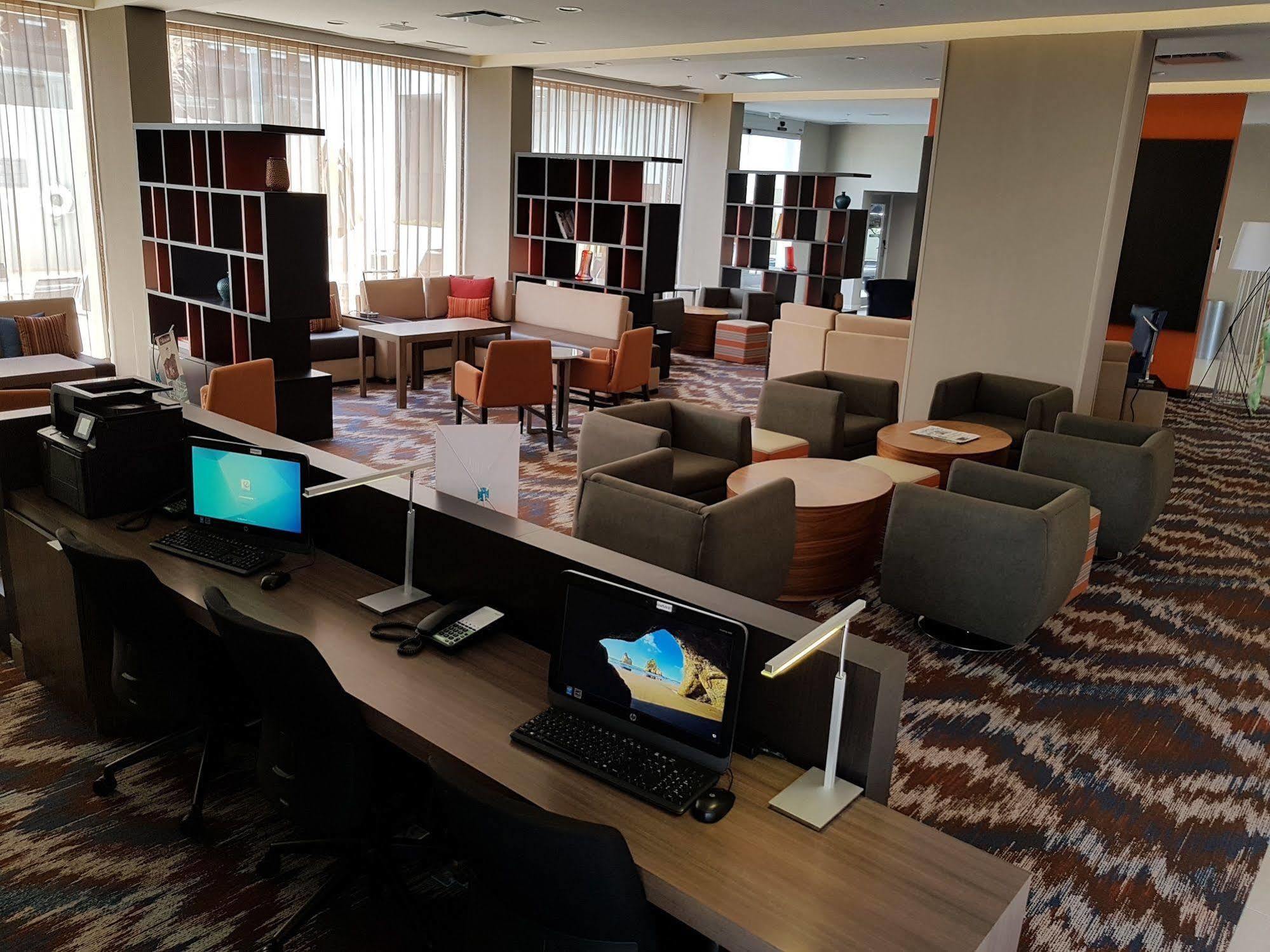 Courtyard By Marriott Hotel Saltillo