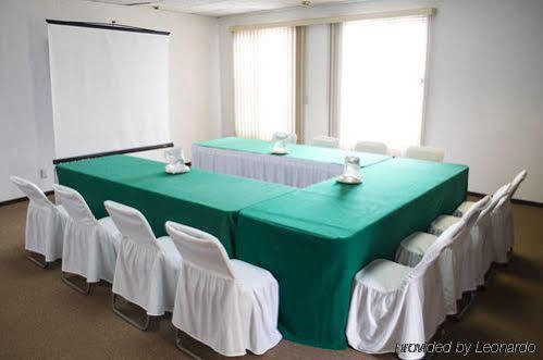 Napoles Hotel 3*
