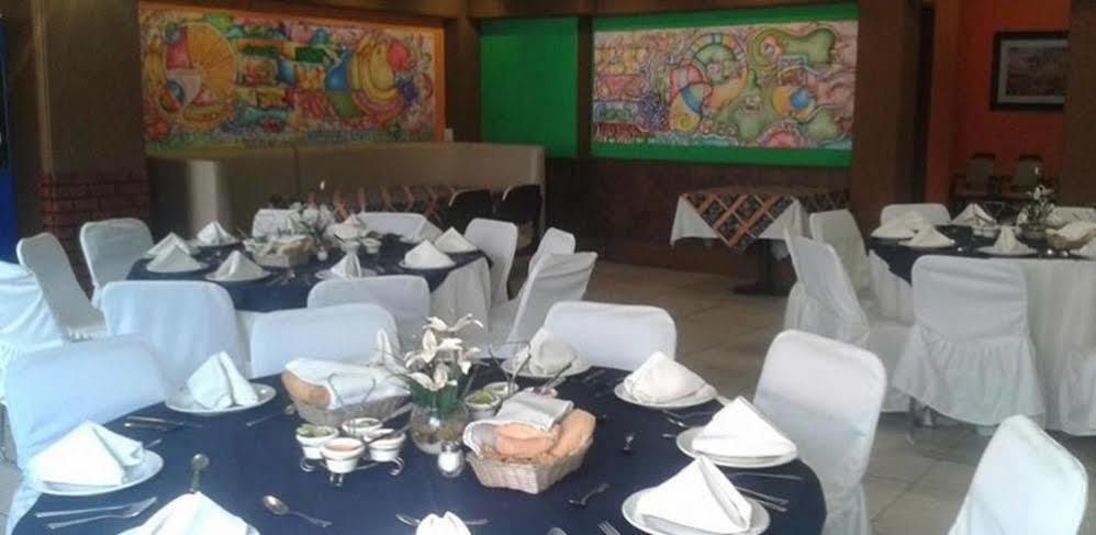 Napoles Hotel