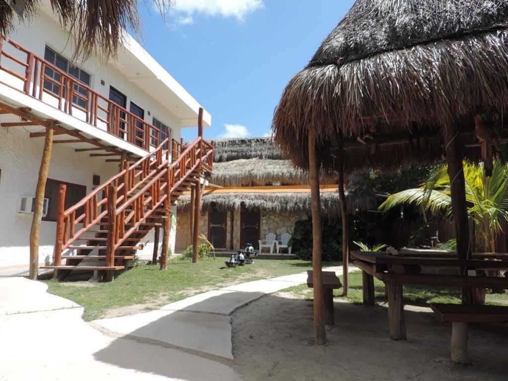 Golden Paradise Town Isla Holbox