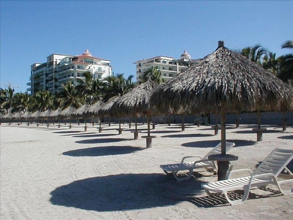 Unlimited Luxury - Gran Marina
