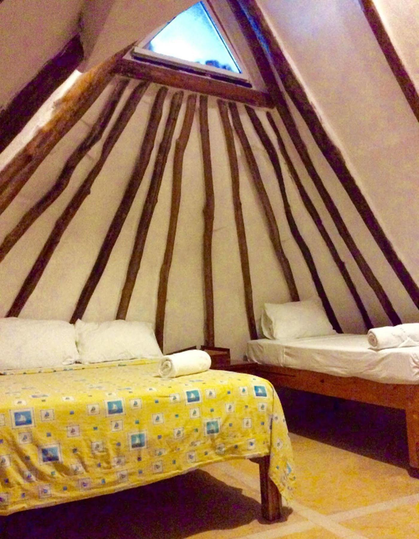 Hostel Golden Paradise Isla Holbox