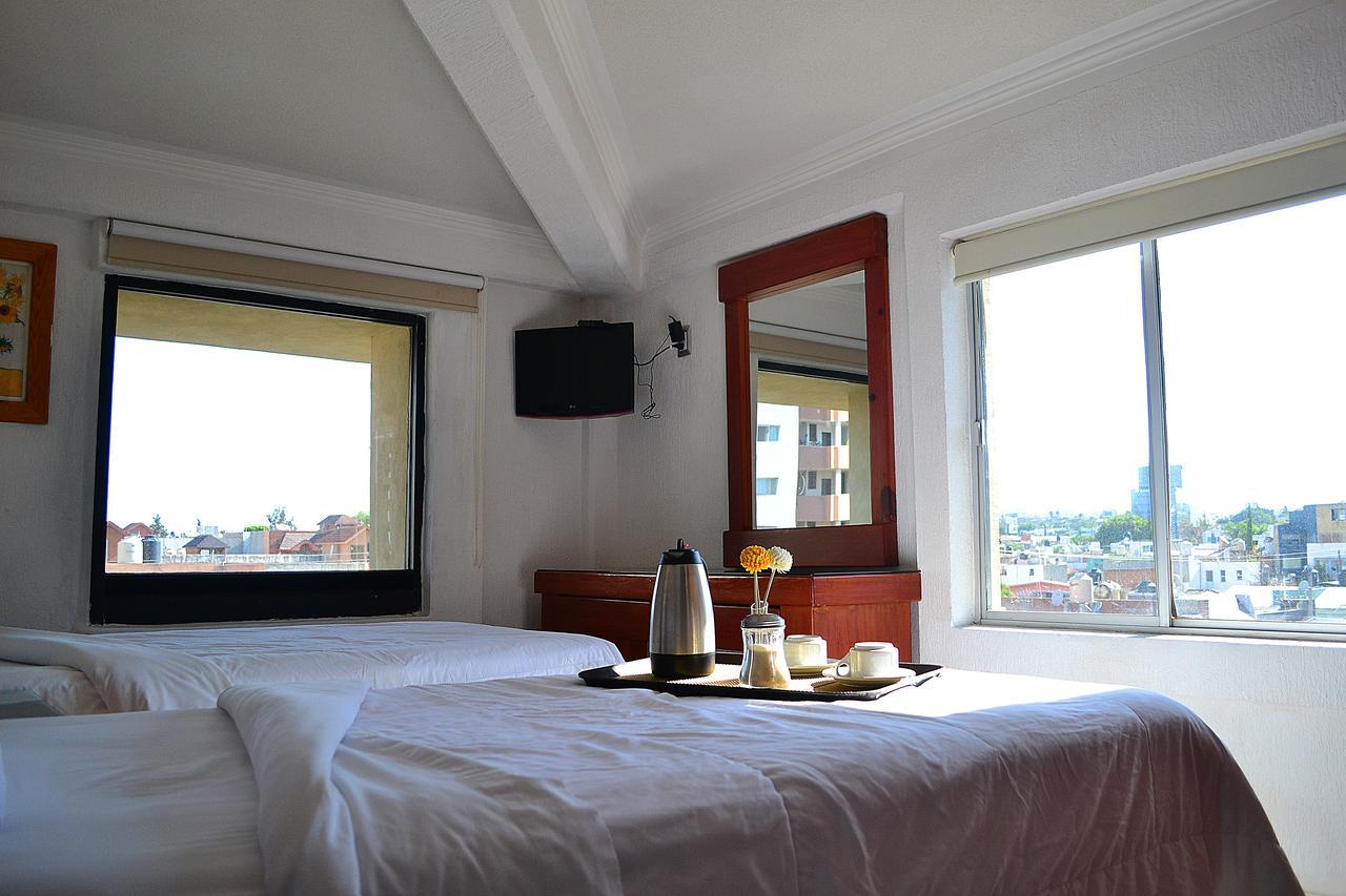 Hotel Campestre Leon