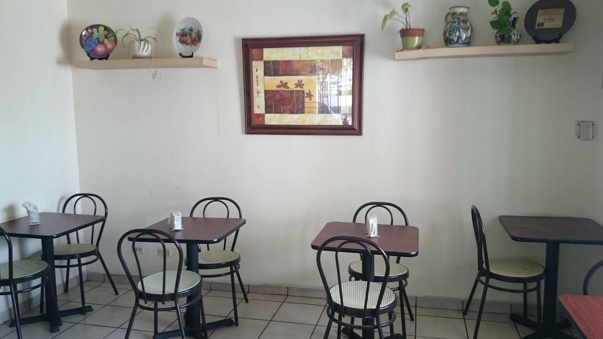 Don Fernando 3* Ensenada