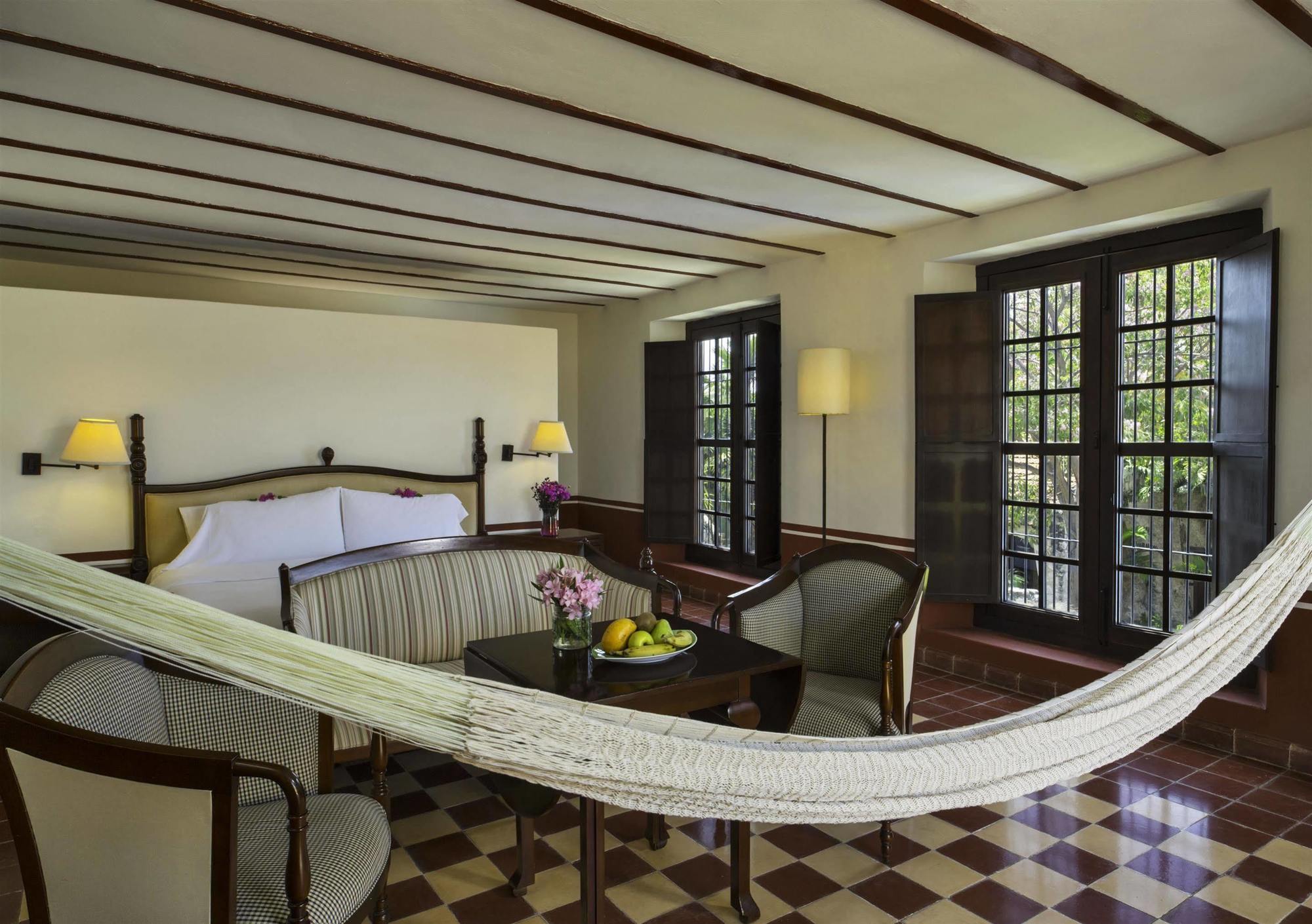 Hacienda 5*