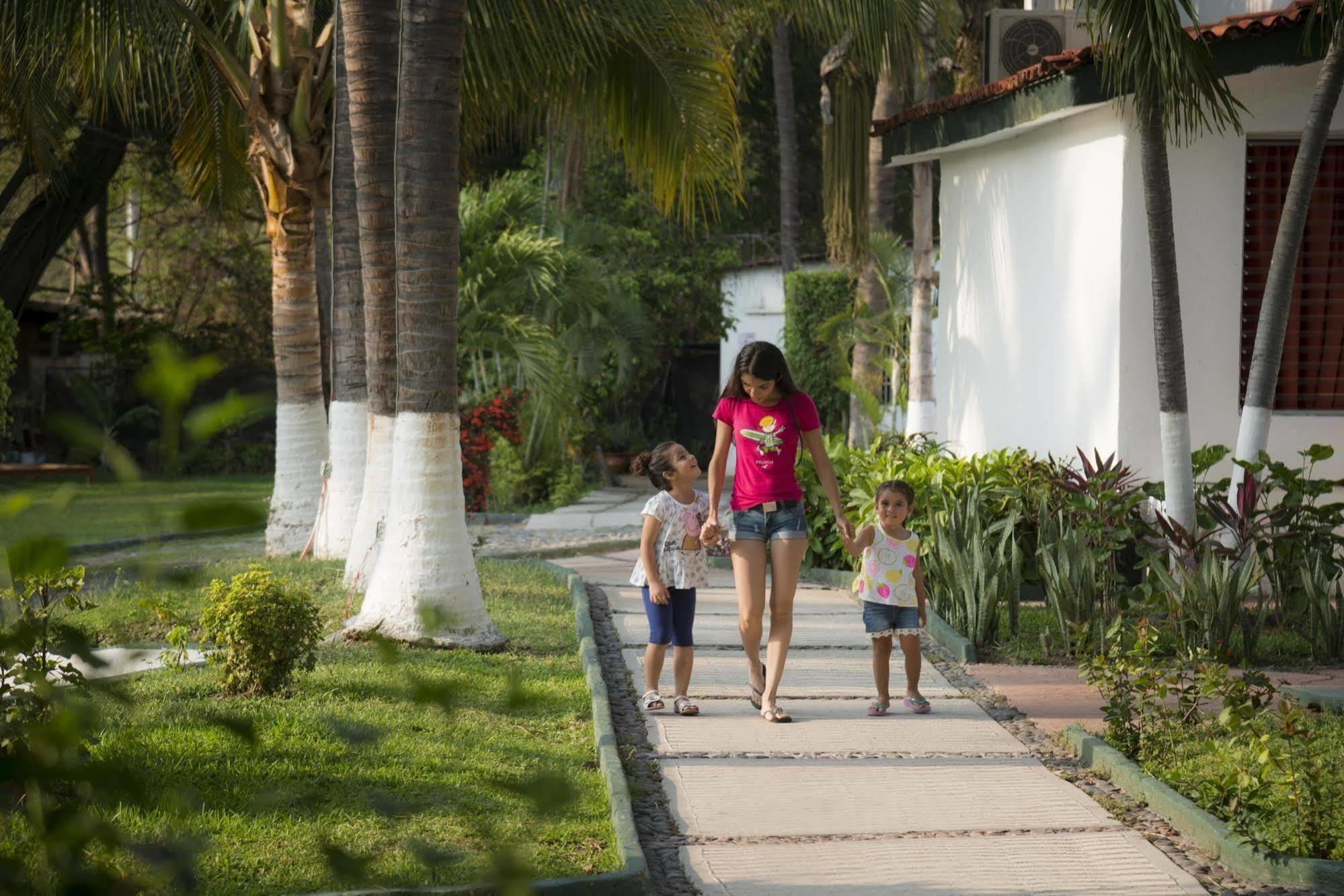 Vista Playa De Oro Resort 4*