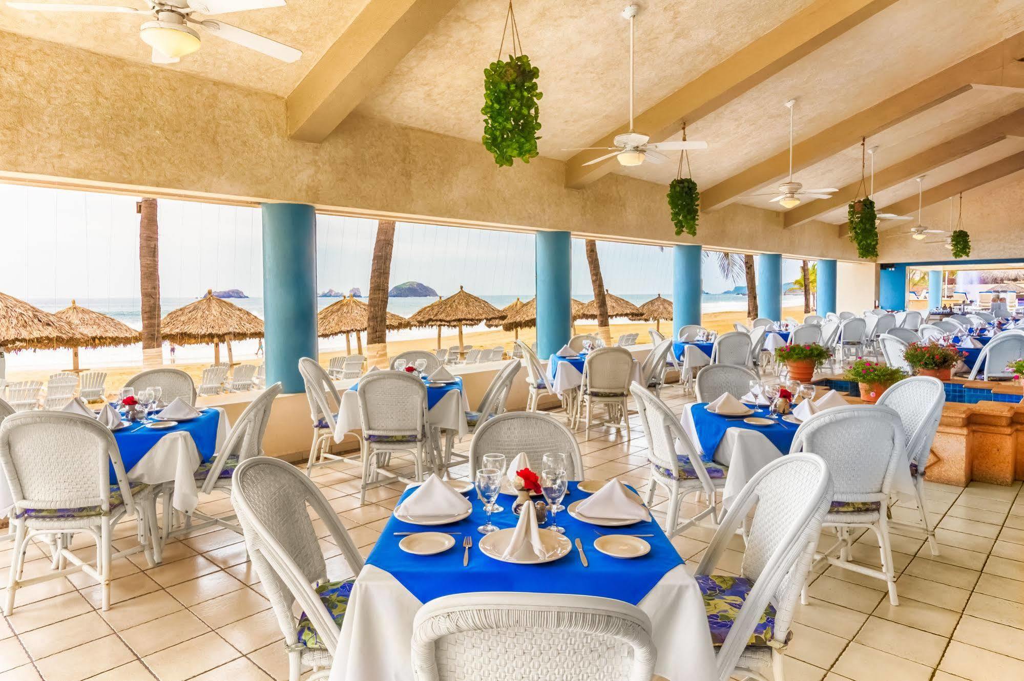 Real Ixtapa Hotel