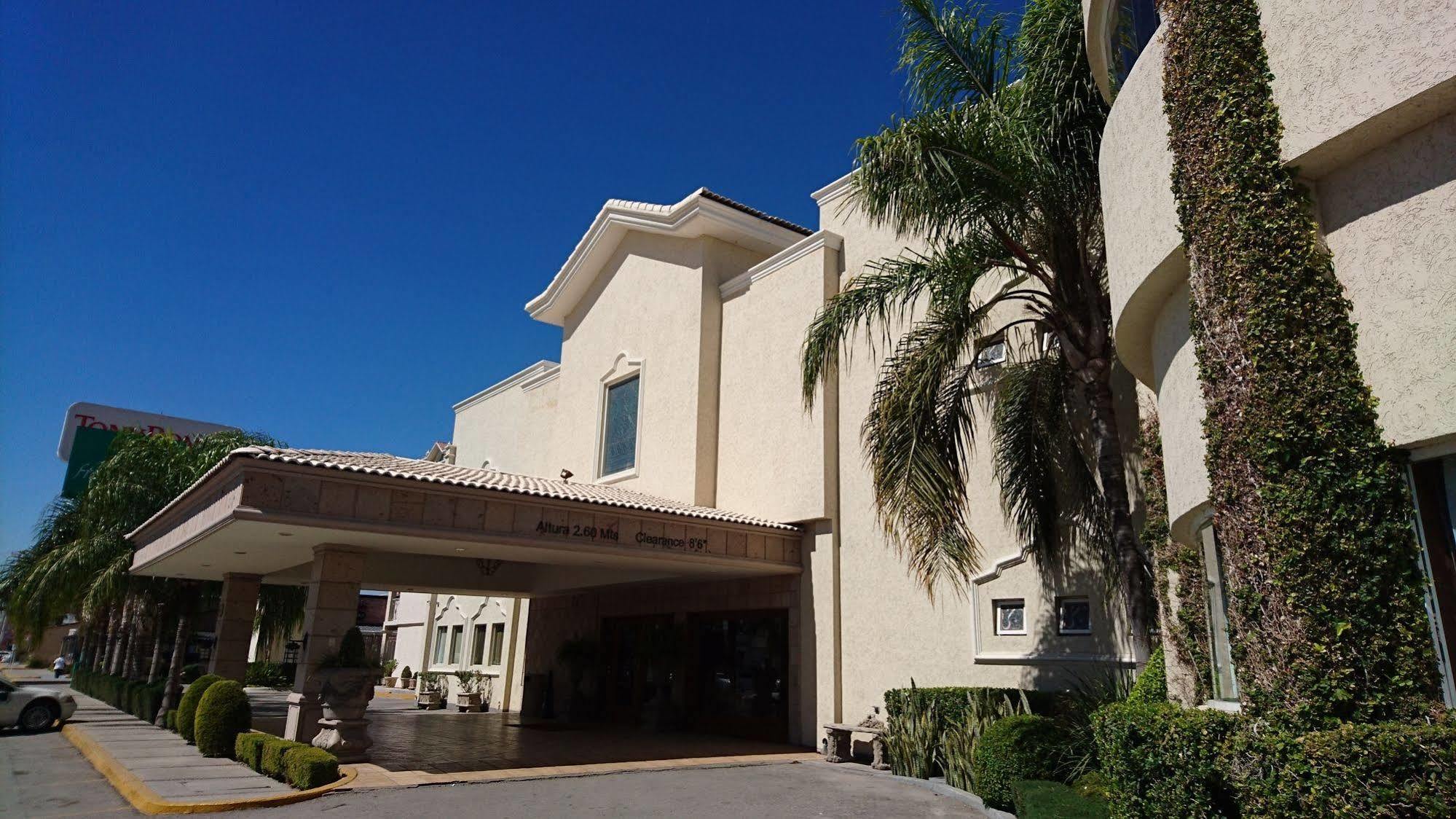 Hotel Fresno Galerias