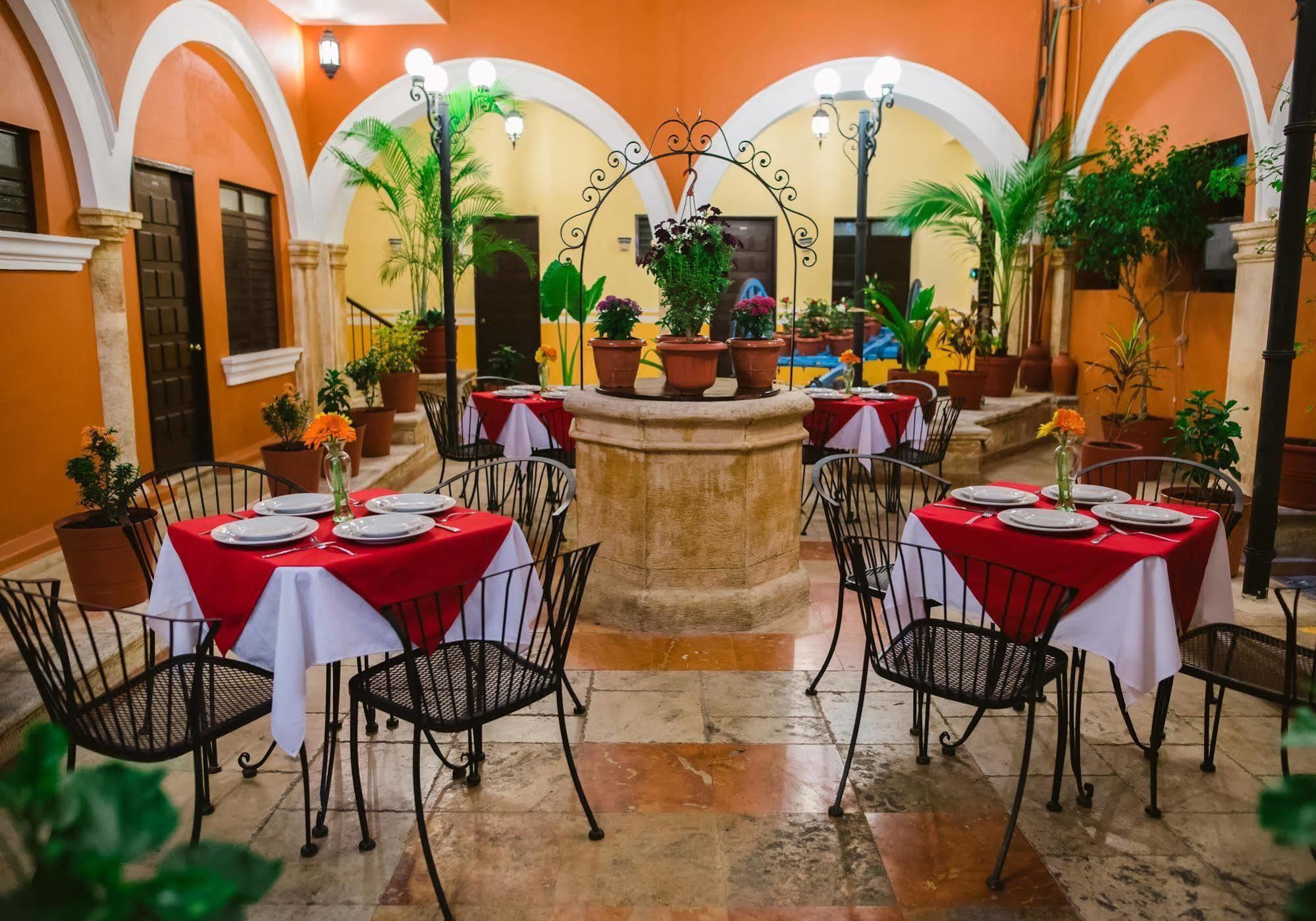 Hotel Mision