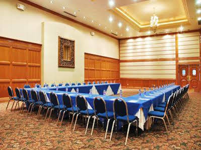 Hotel Royal Garden 5*