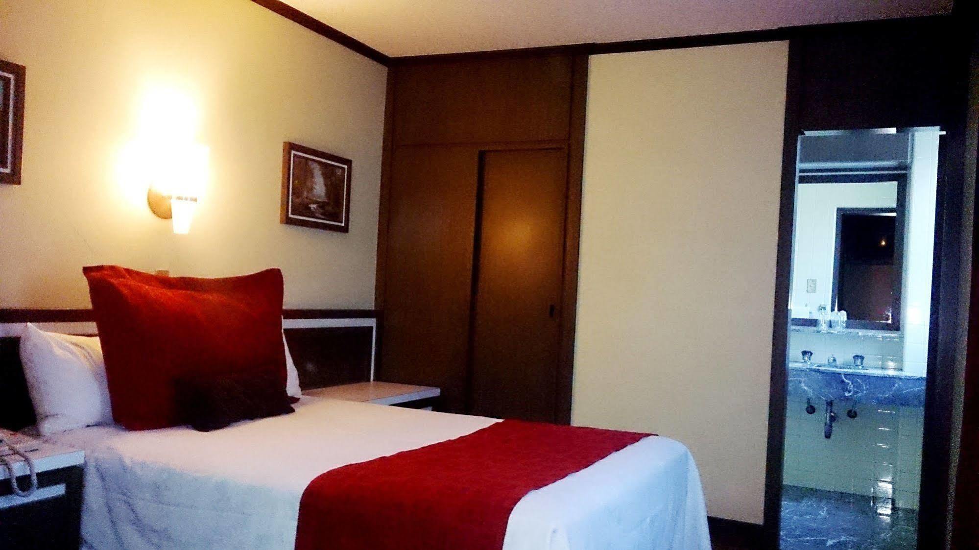Exe Alameda Reforma Hotel Mexico City