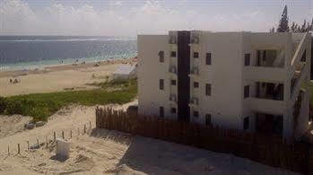 Aparthotel Vela's Ocean Front Puerto Morelos