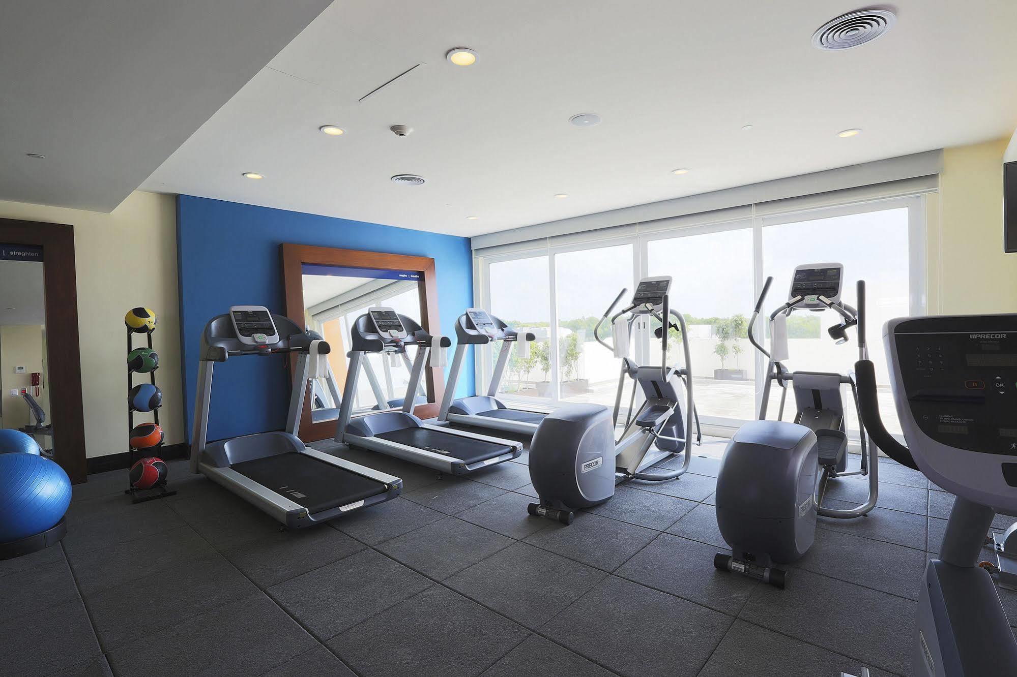 Hampton & By Hilton 3*