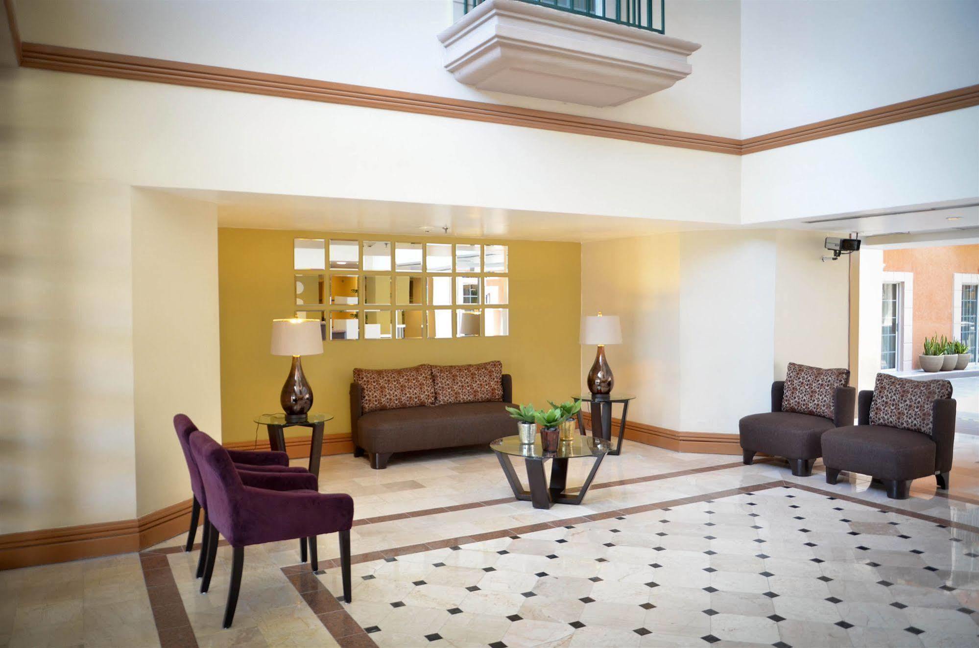 Istay Hotel Ciudad Juarez