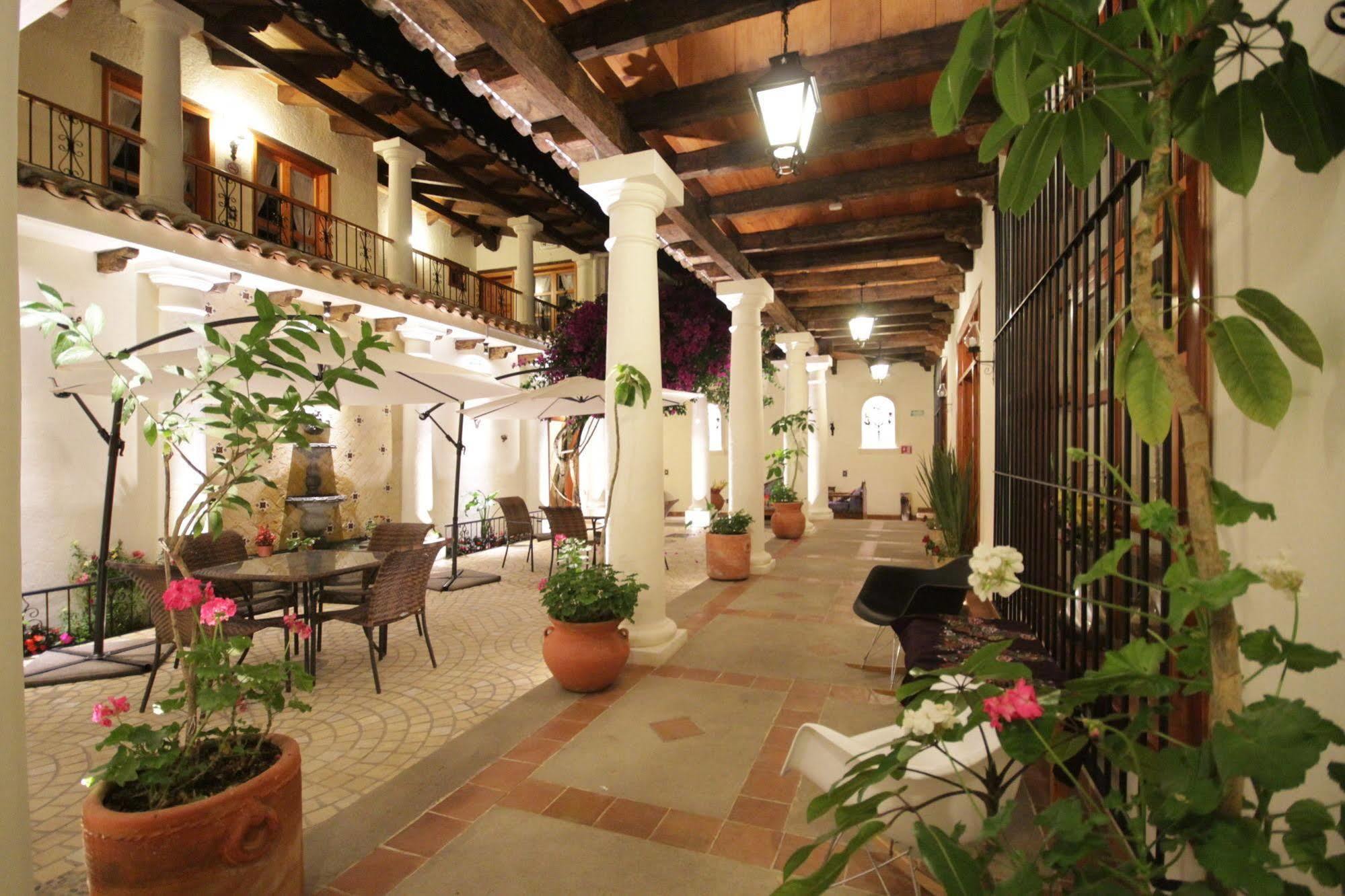 Provincia Hotel 4*