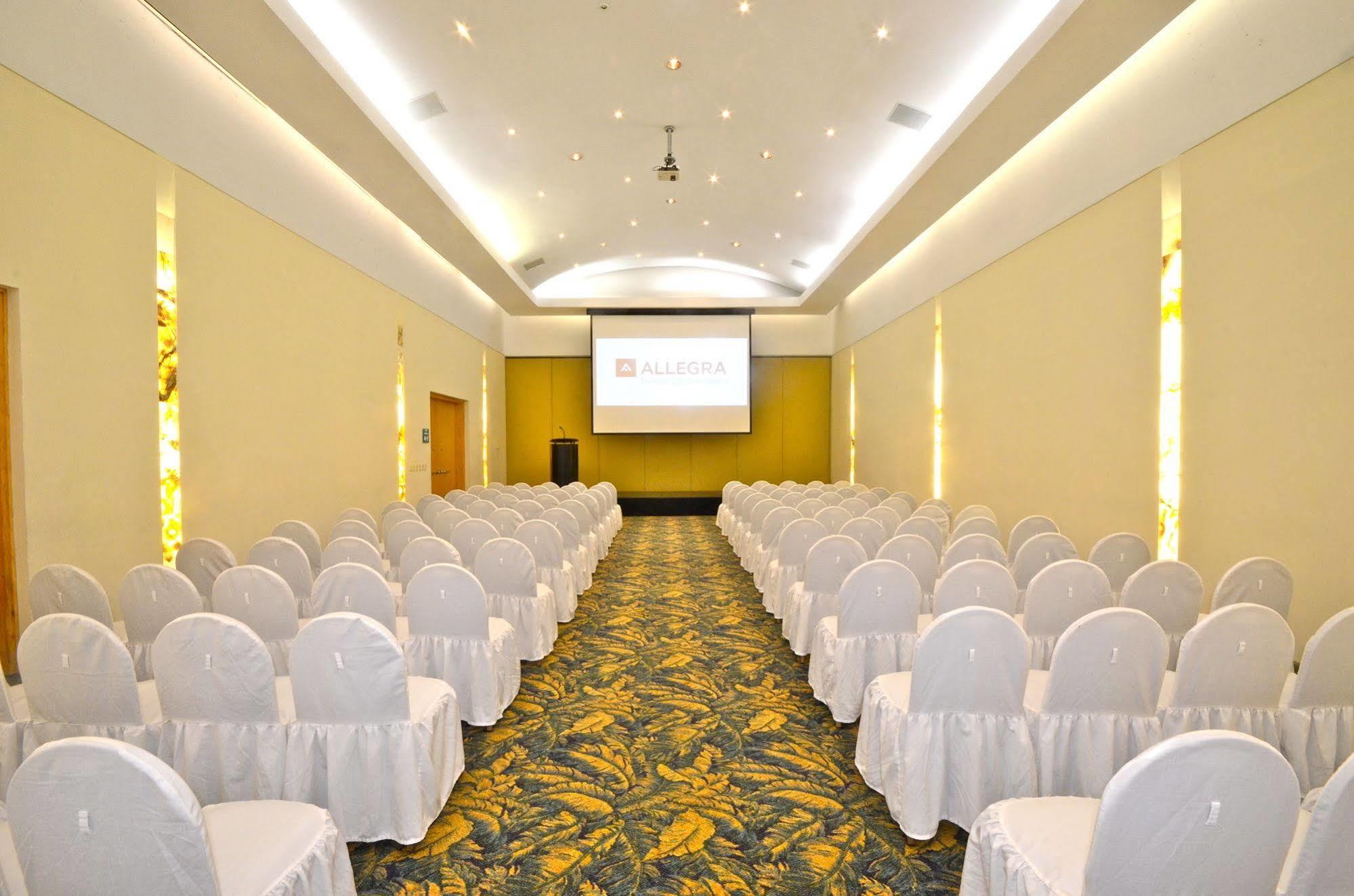 Gamma Garden Hotel 4*