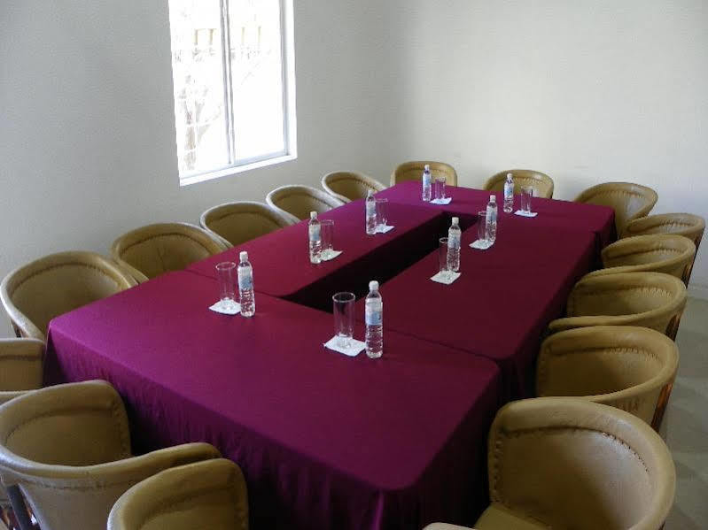 Zar Hotel