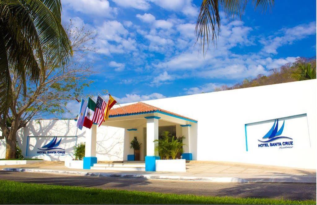Hotel Santa Cruz Huatulco 4*