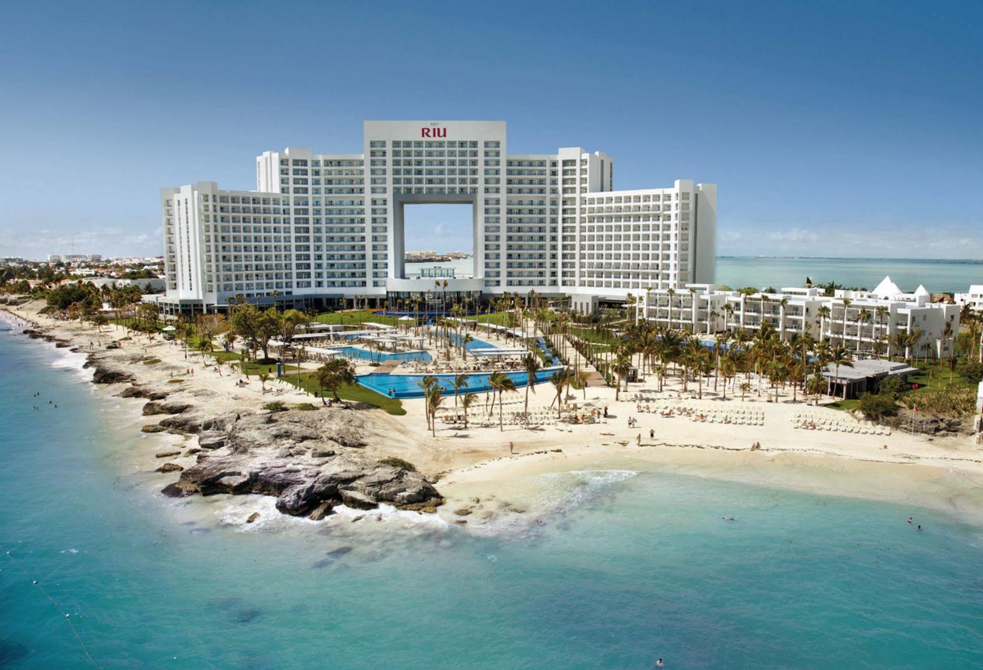 Riu Palace Peninsula Hotel Cancun