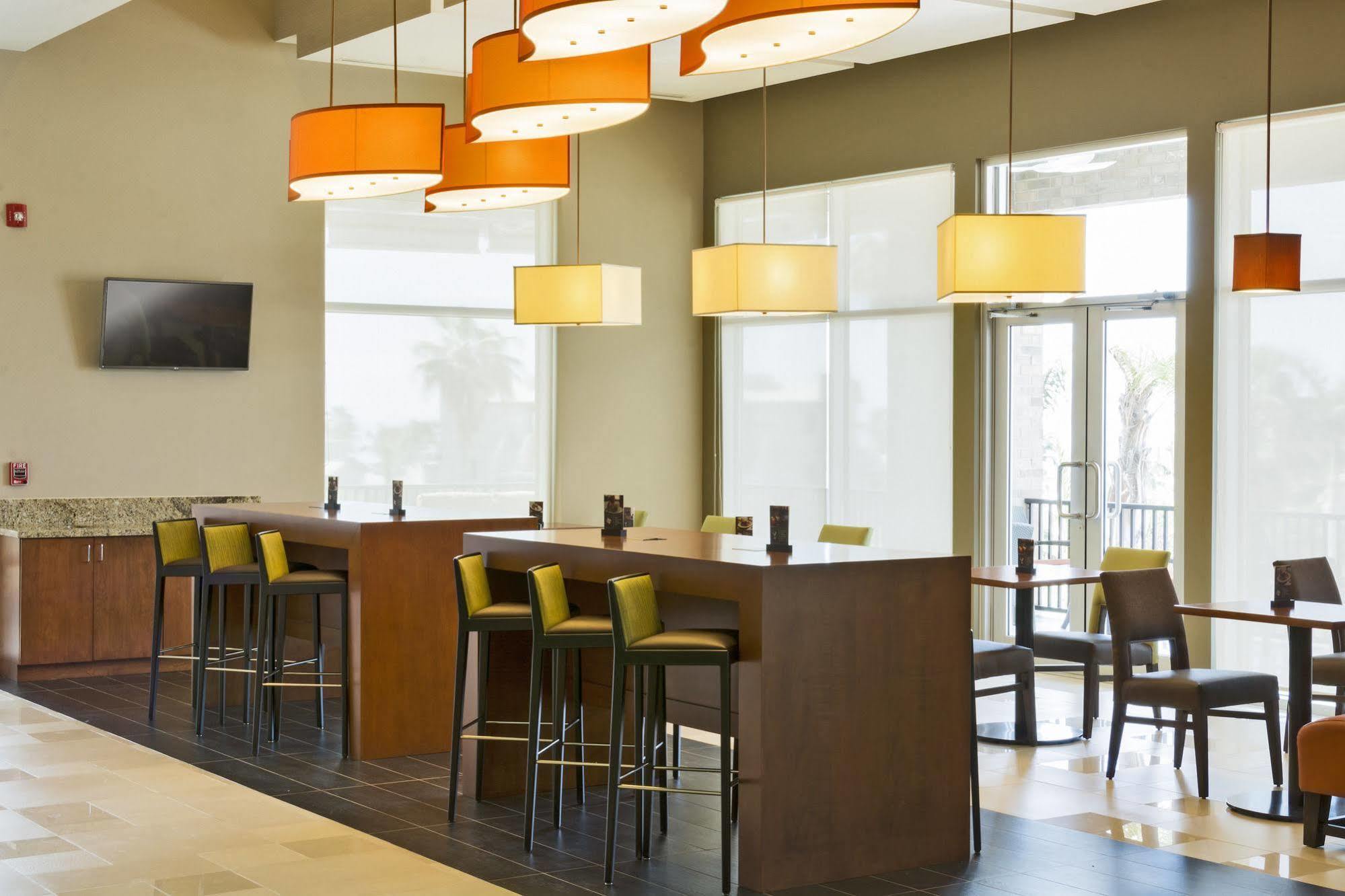 Hyatt Place Cabos Hotel