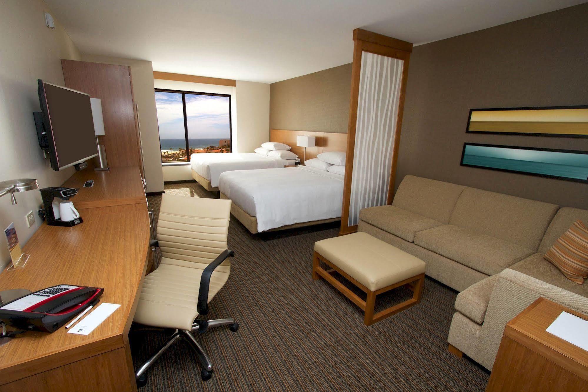 Hotel Hyatt Place Cabos 3*