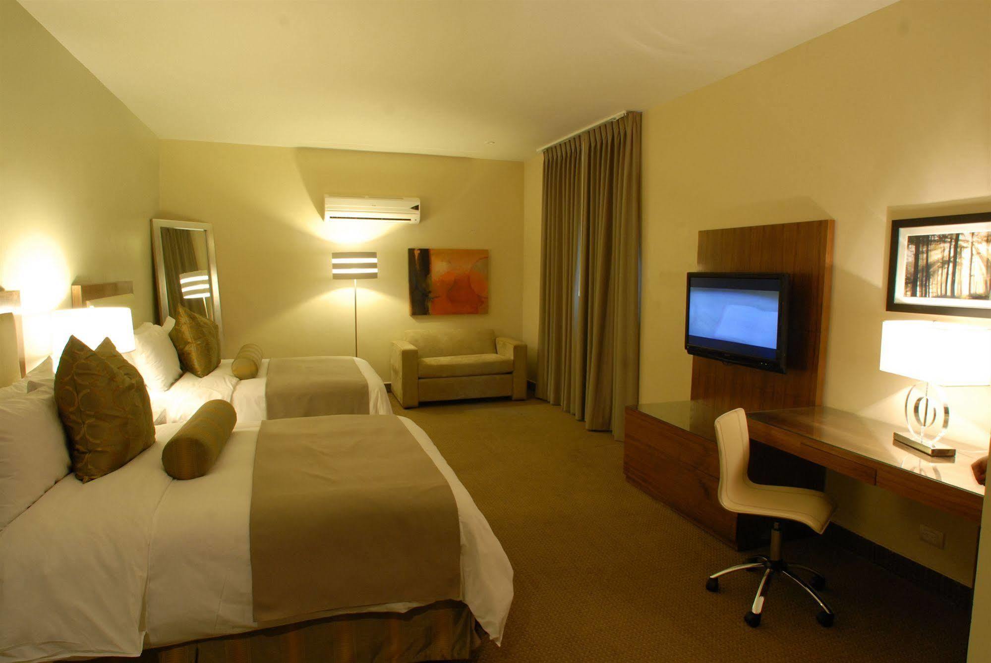 Antaris Valle 4* San Pedro Garza Garcia