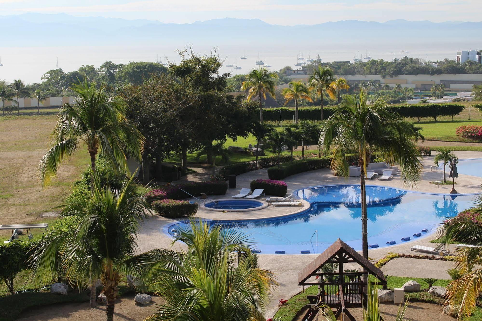 Resort B Nayar Family Luxury & Residences