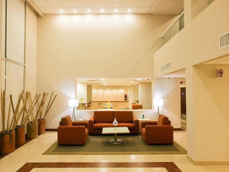 Express By Marriott Hotel 4*
