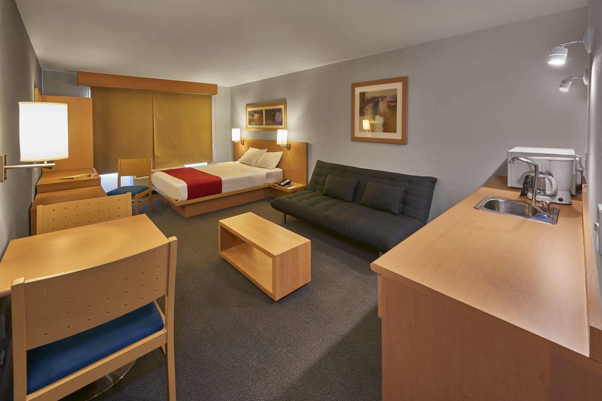 Express By Marriott Hotel