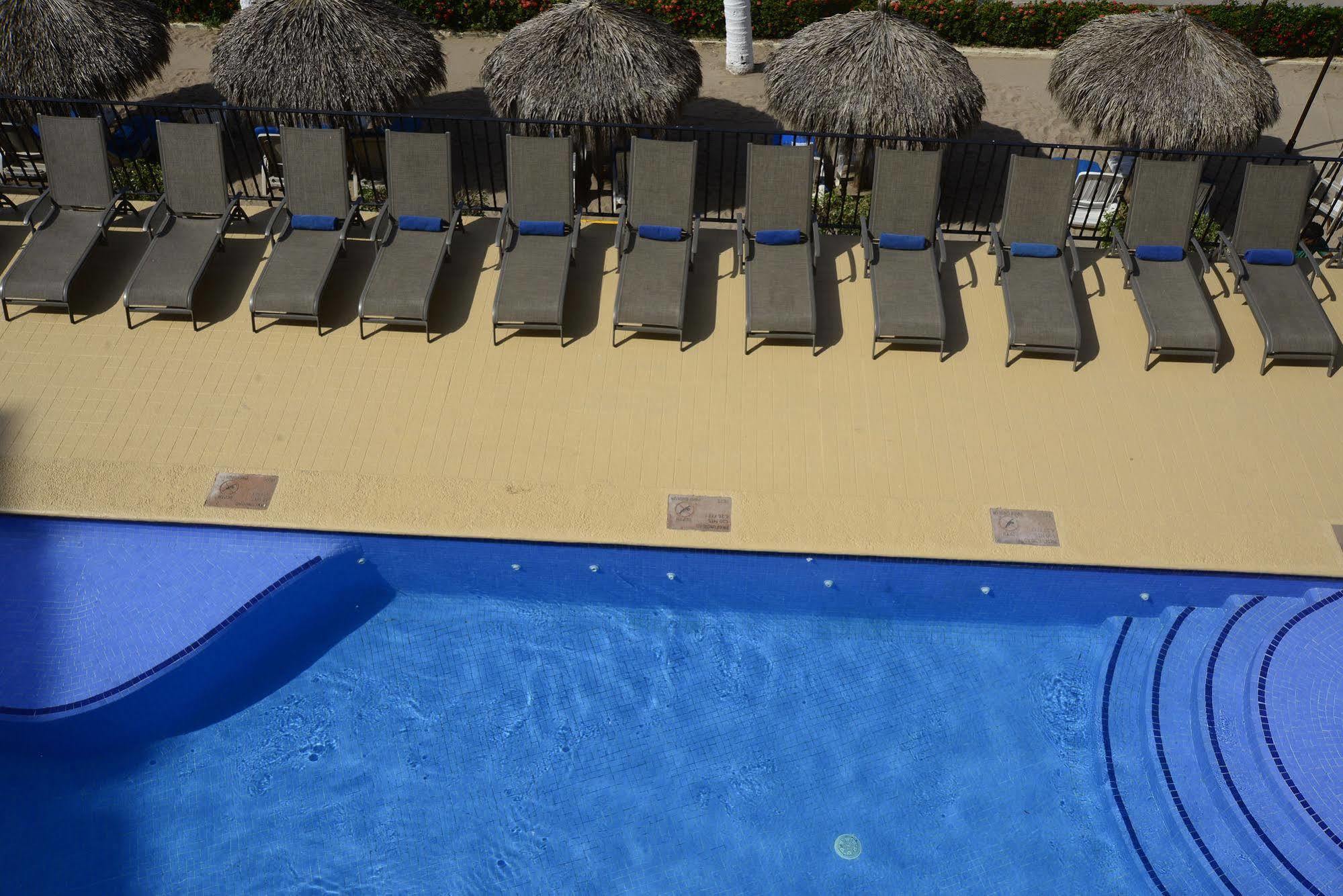 Hotel Delfin 3*