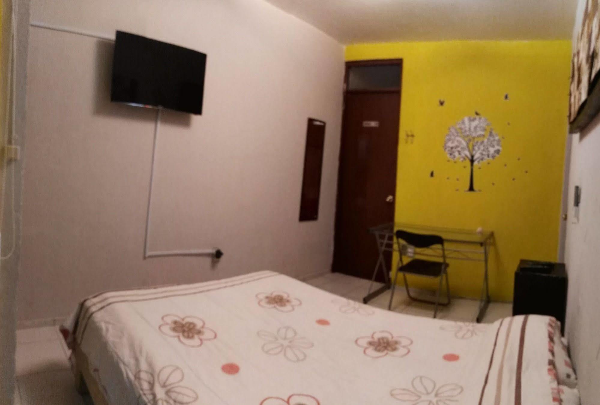 Oyster Guest house 2*