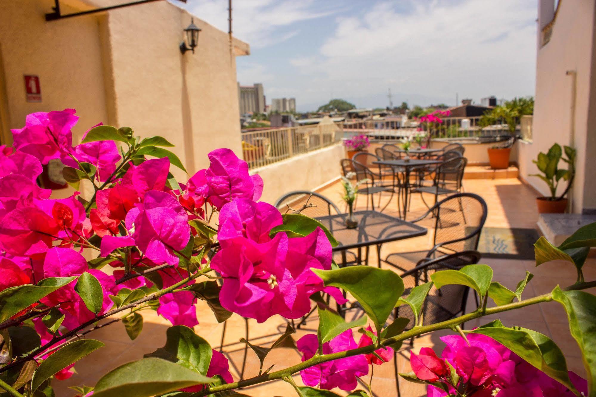 Mocali Hotel Puerto Vallarta
