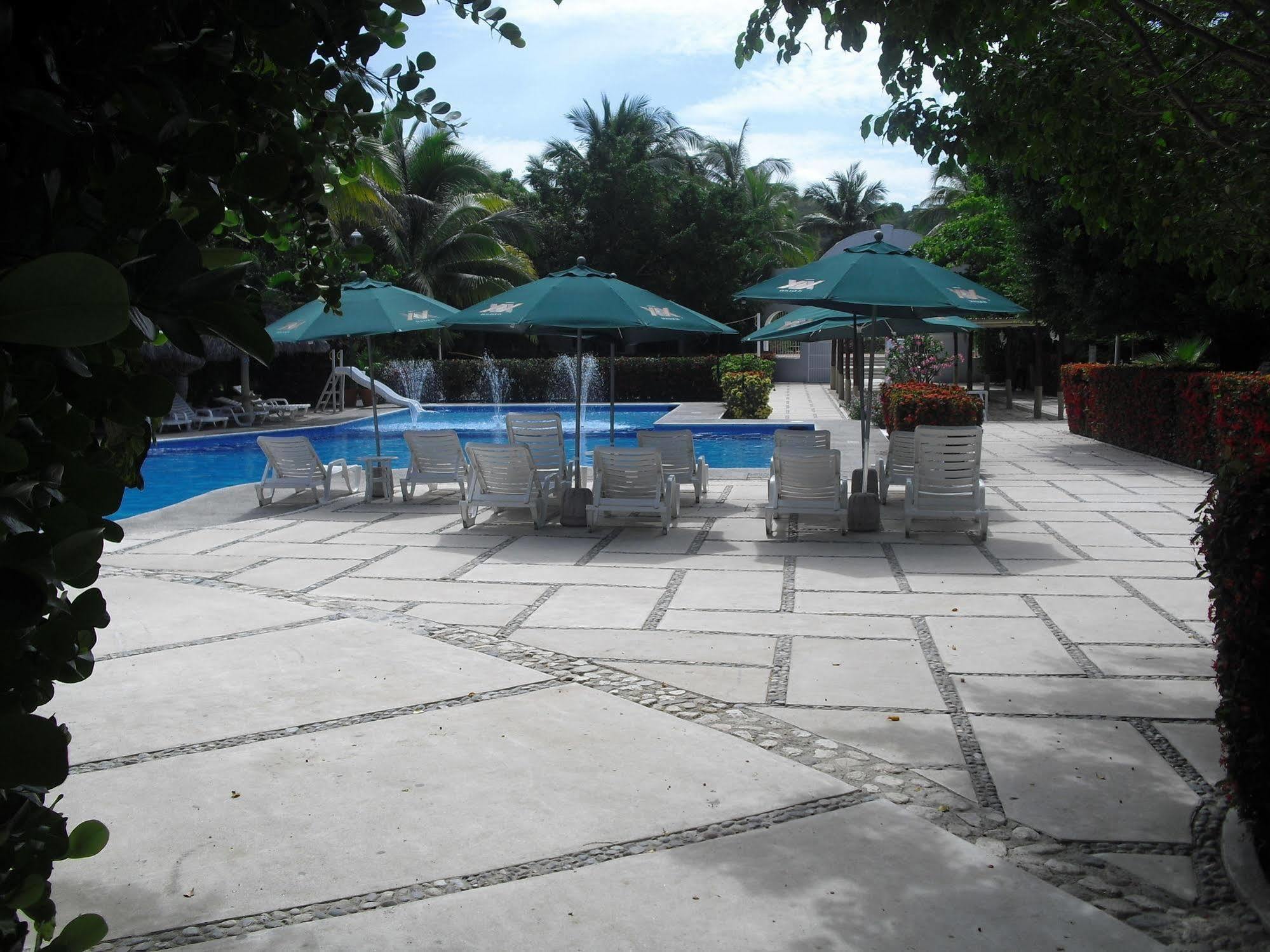 Hotel Castillo Huatulco & Club Santa Cruz Huatulco