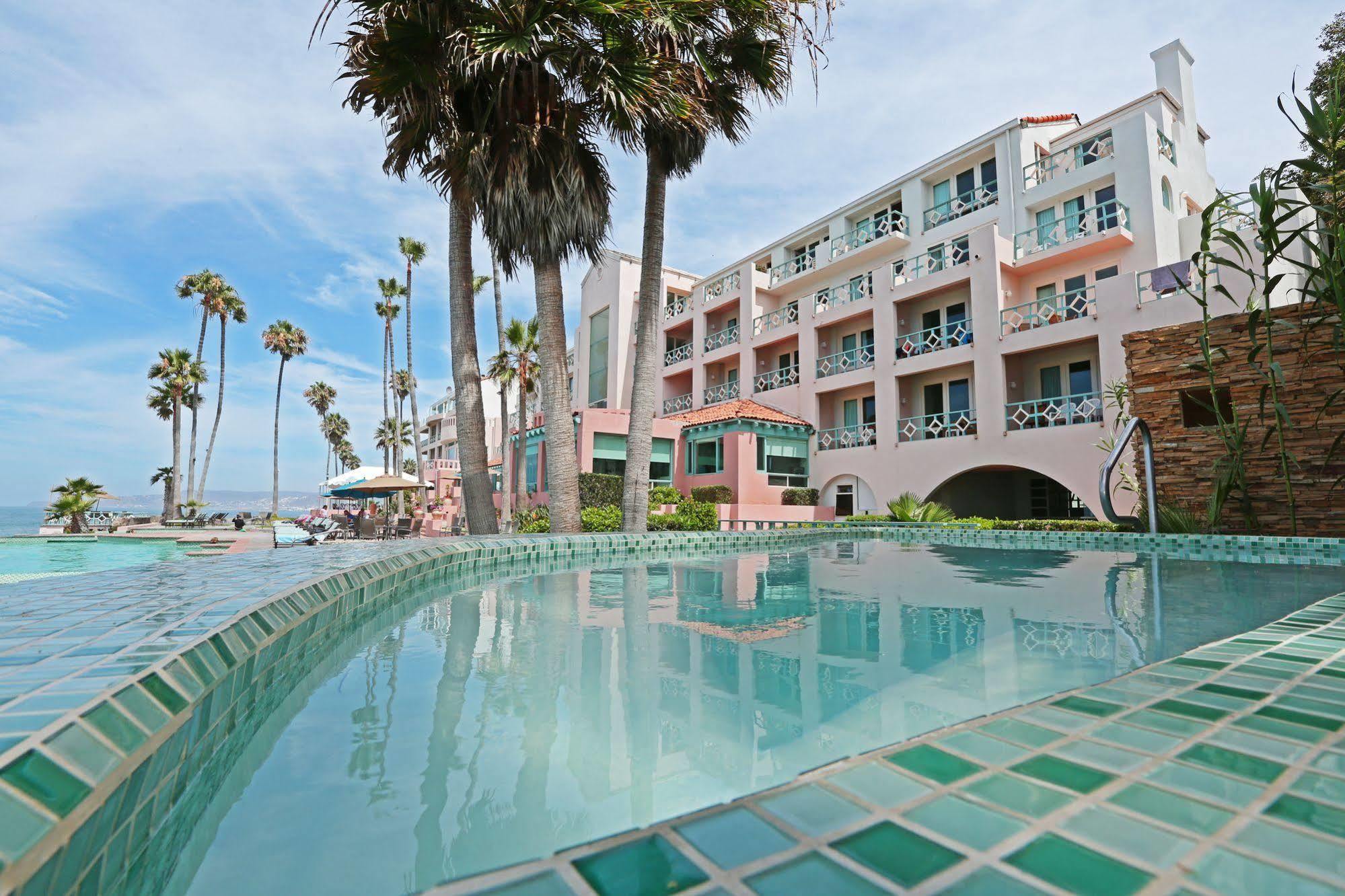 Rosas & 4* Ensenada