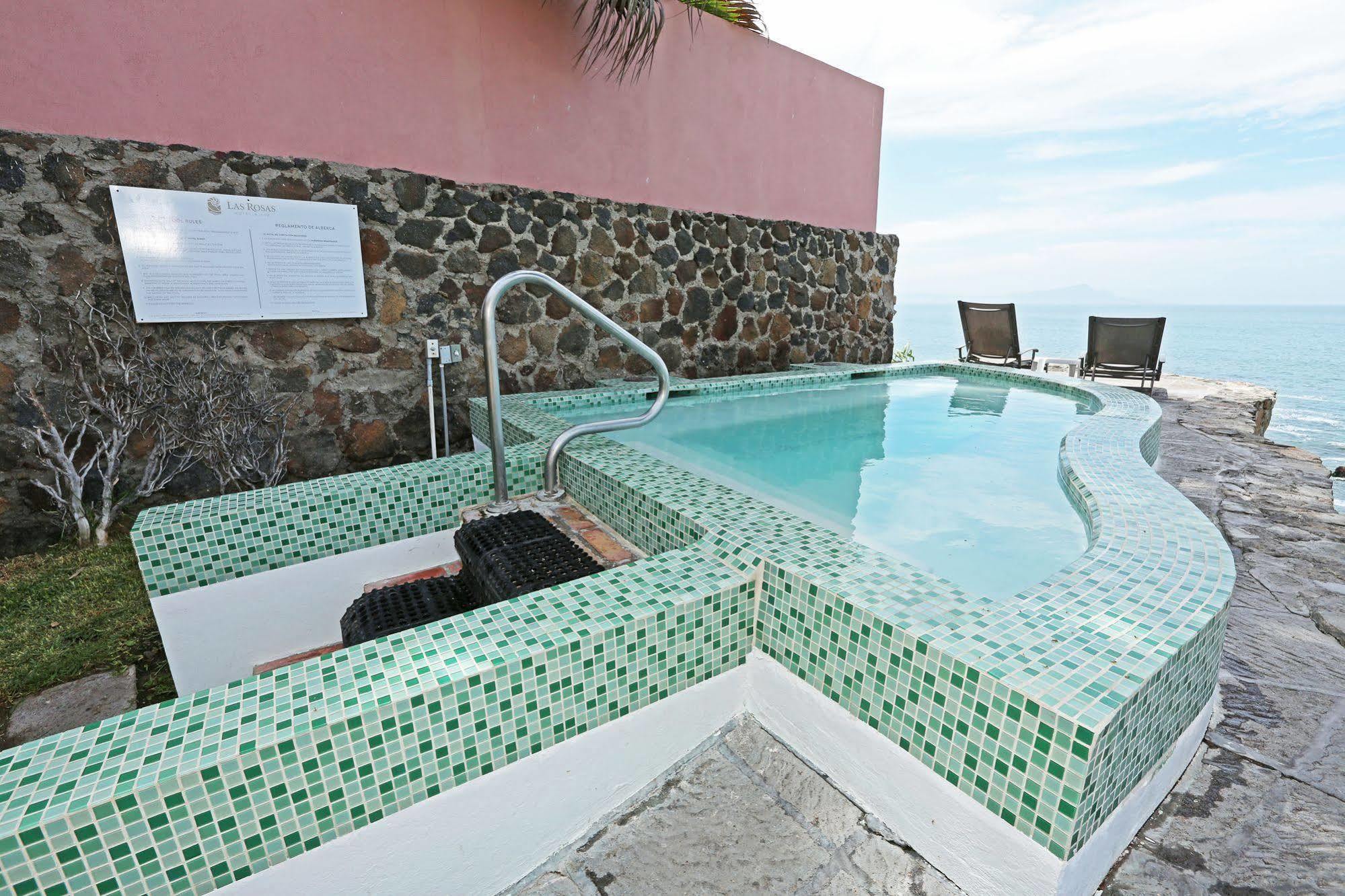 Rosas & Hotel 4*