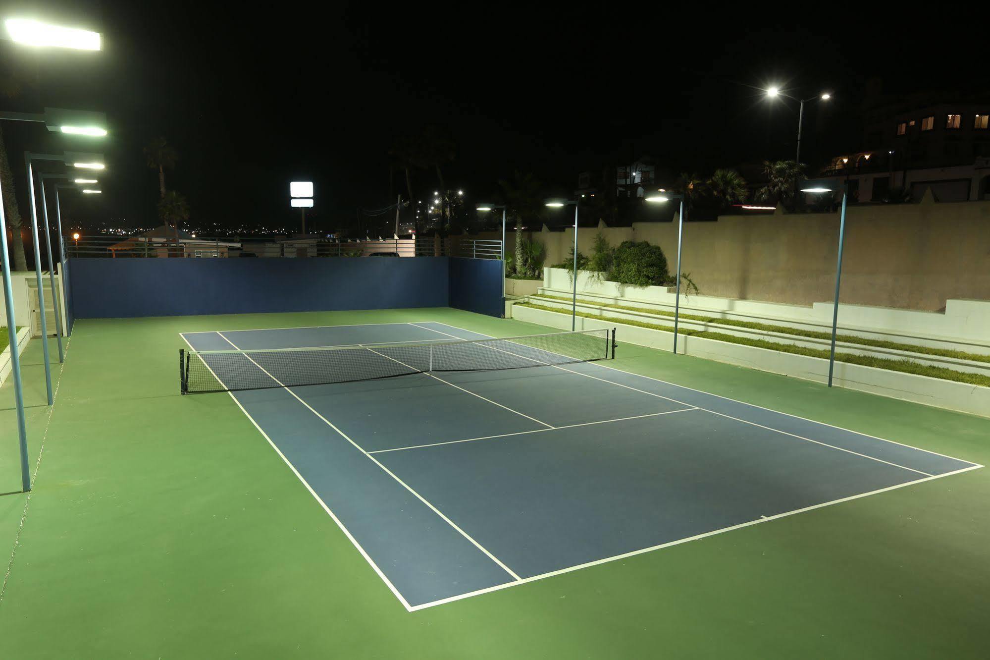 Hotel Rosas & 4*