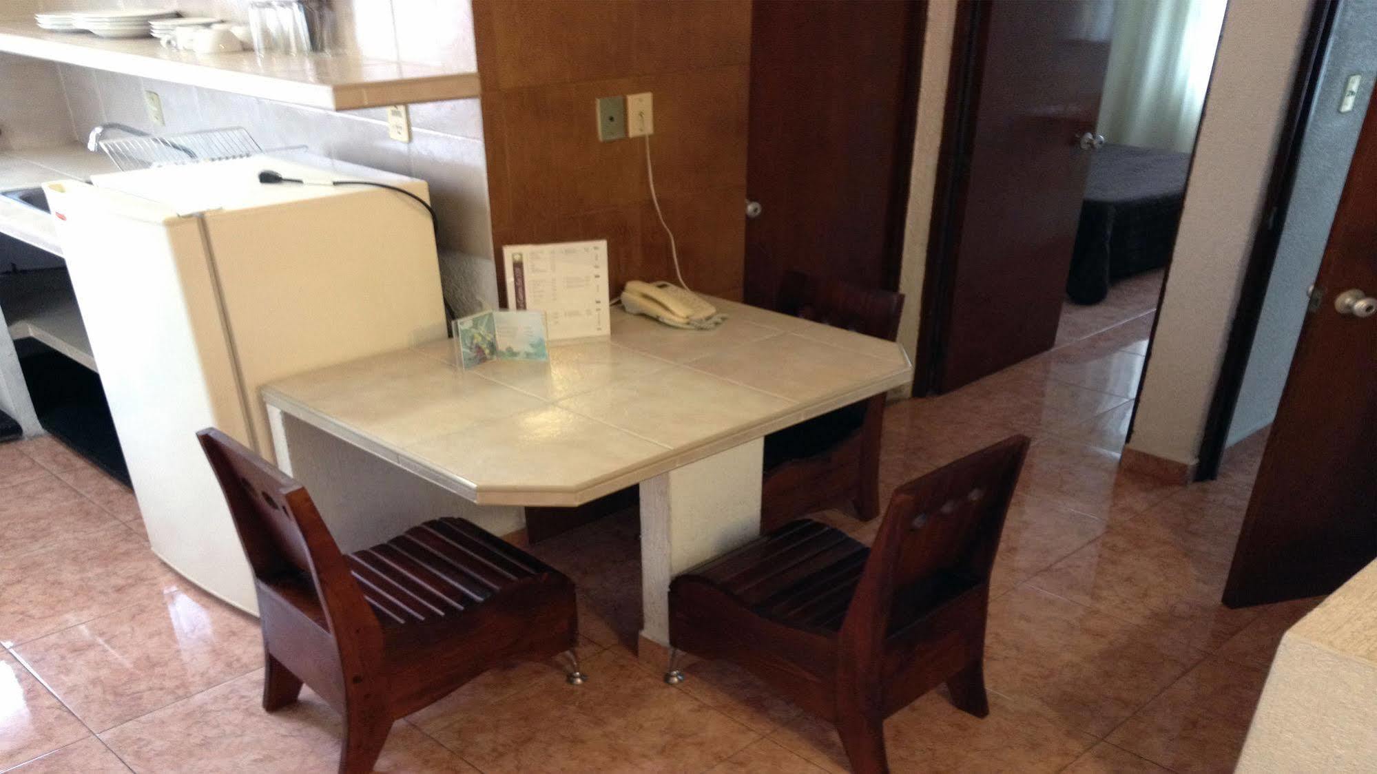 Aparthotel Maria Antonieta