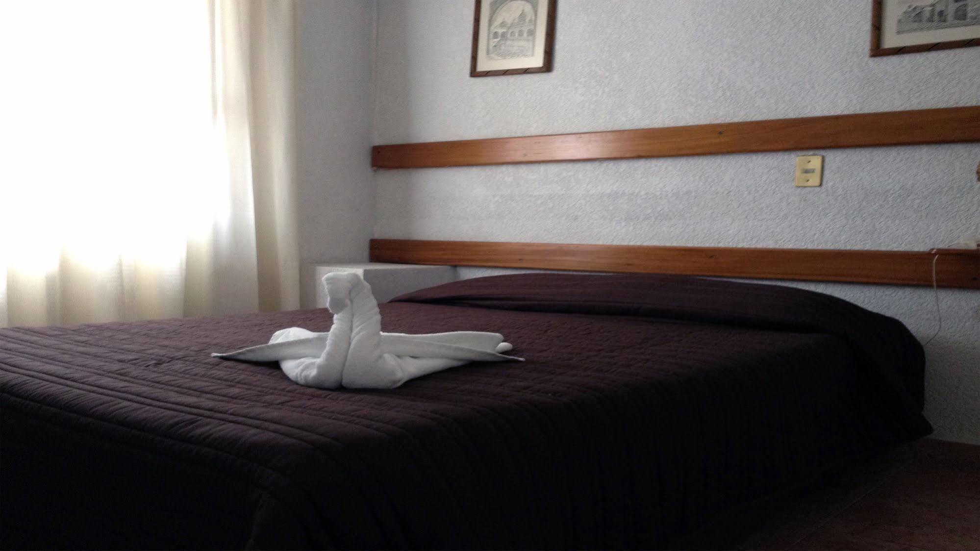 Maria Antonieta Aparthotel
