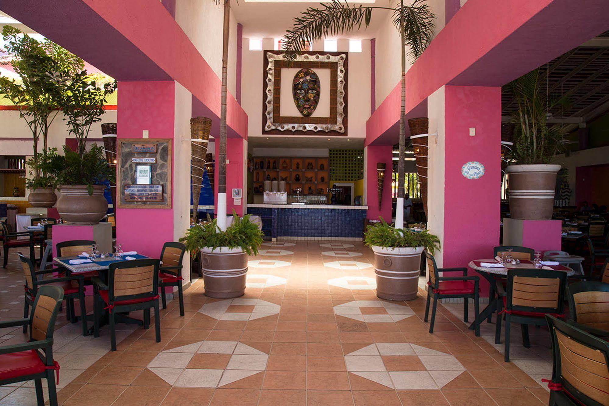 Decameron Cocos Guayabitos, Ramada 3* Rincon de Guayabitos