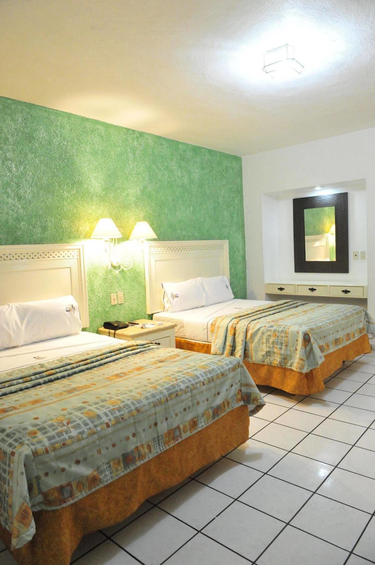 Hotel Maria Isabel 4*
