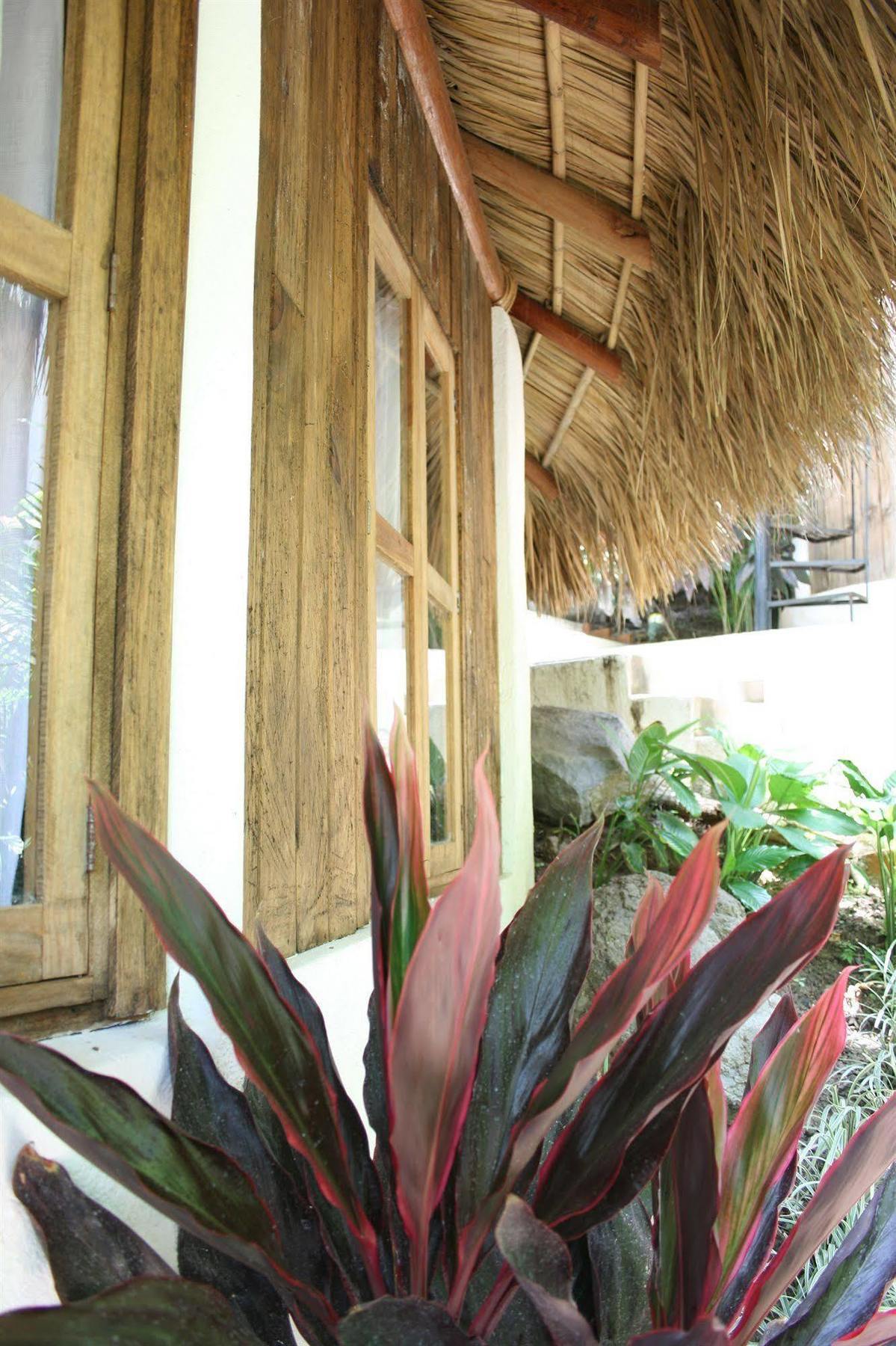 Biuzaa 3* Zipolite