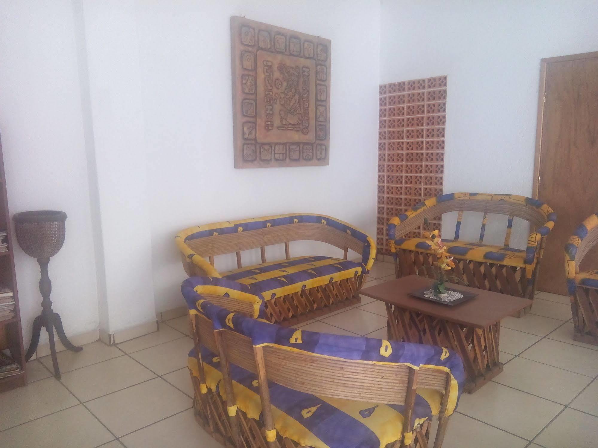 Sarabi Hotel Barra de Navidad