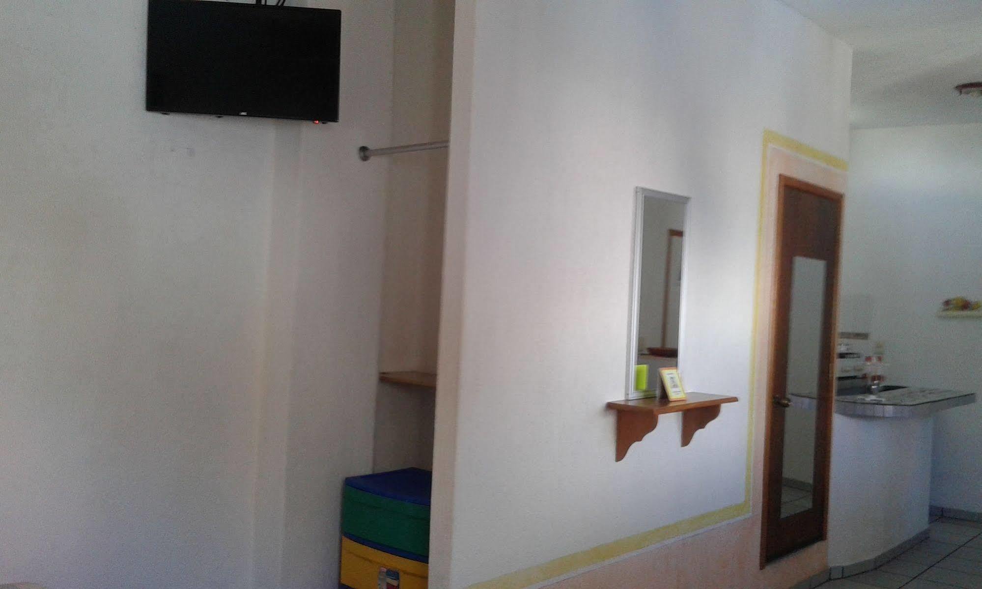 Sarabi Hotel