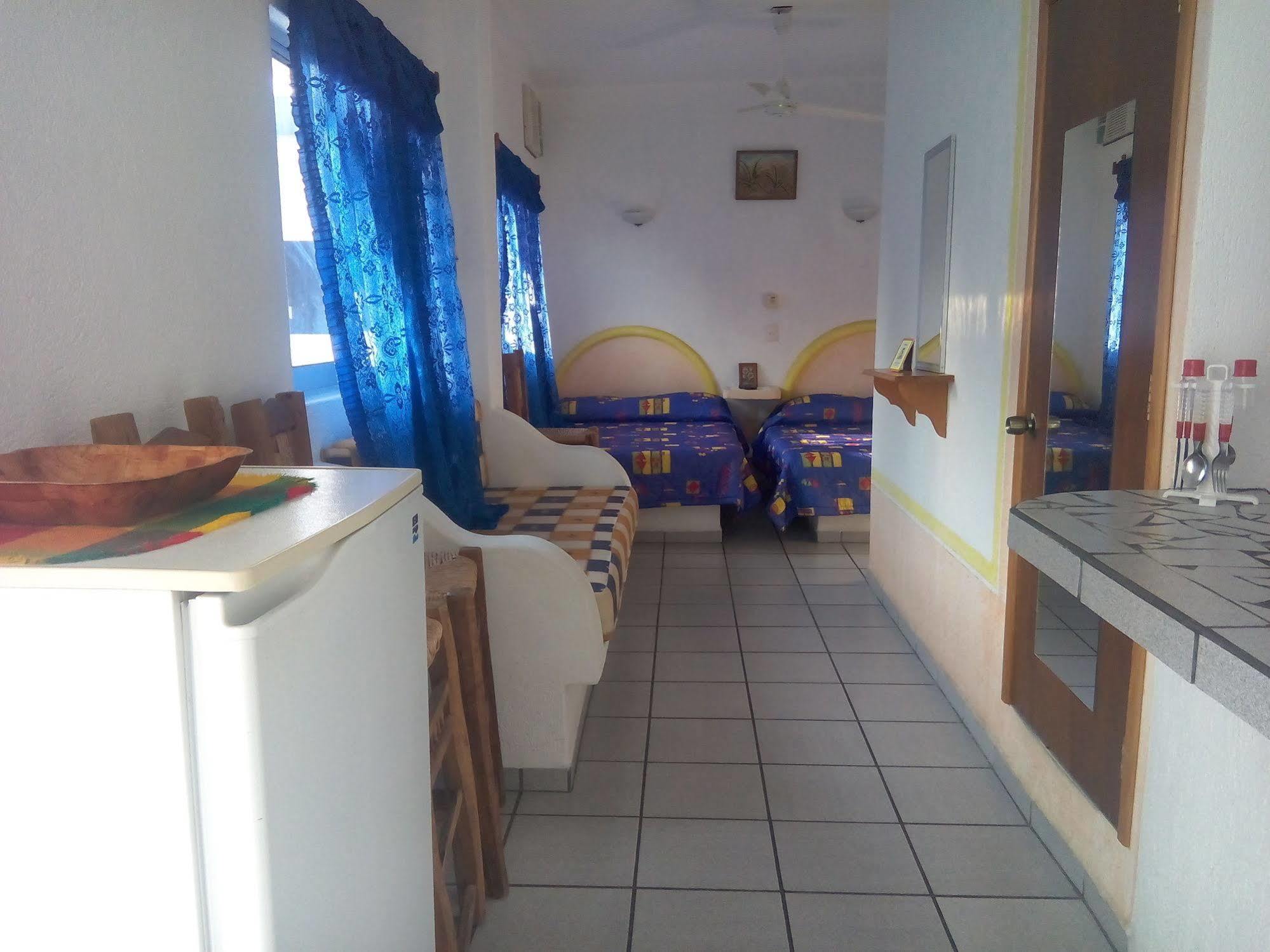 Sarabi Hotel 3*