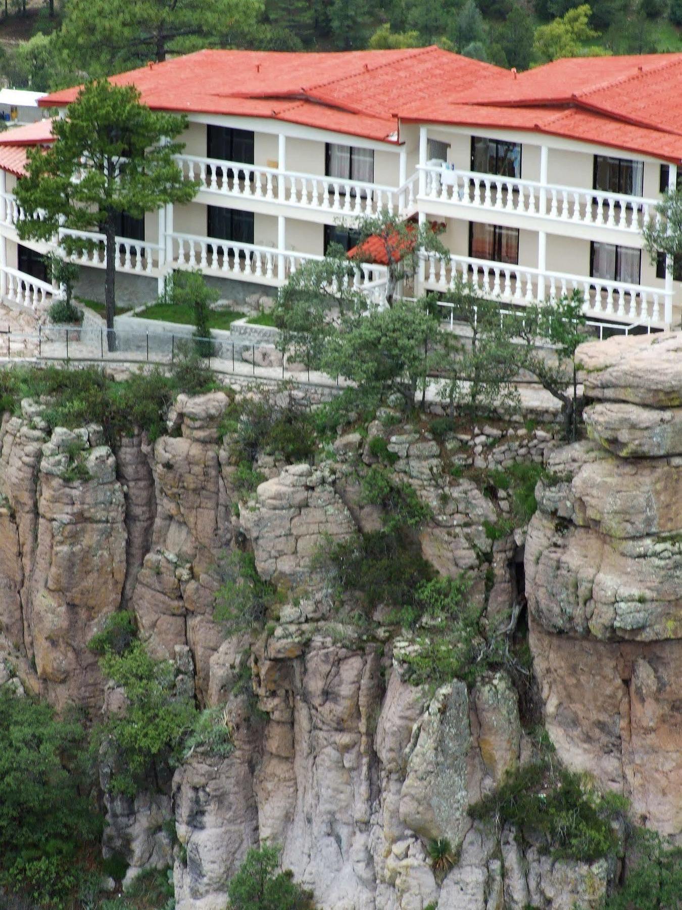 Hotel Mansion Tarahumara Areponapuchi