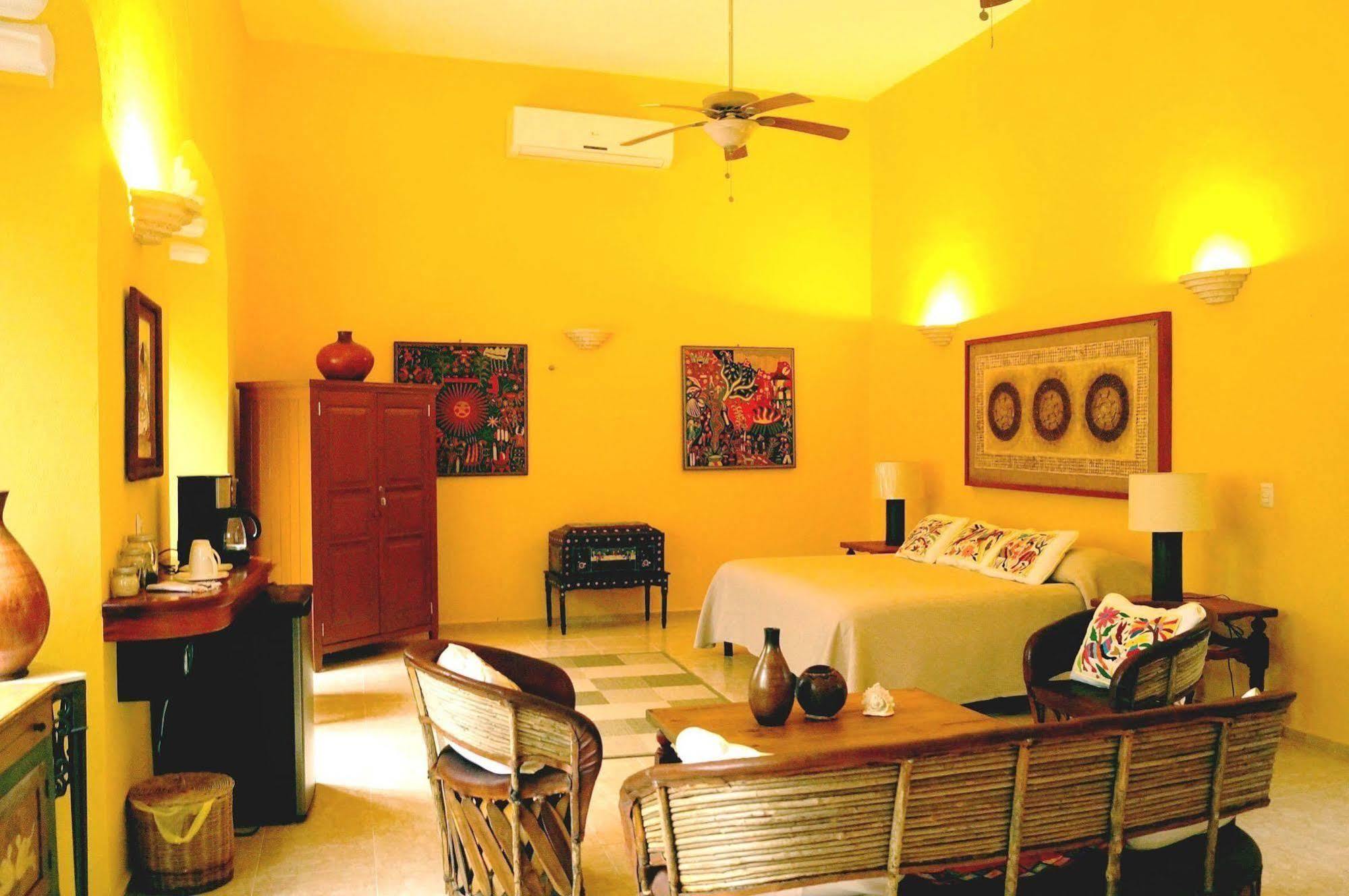 Hotel Casa Quetzal 4*