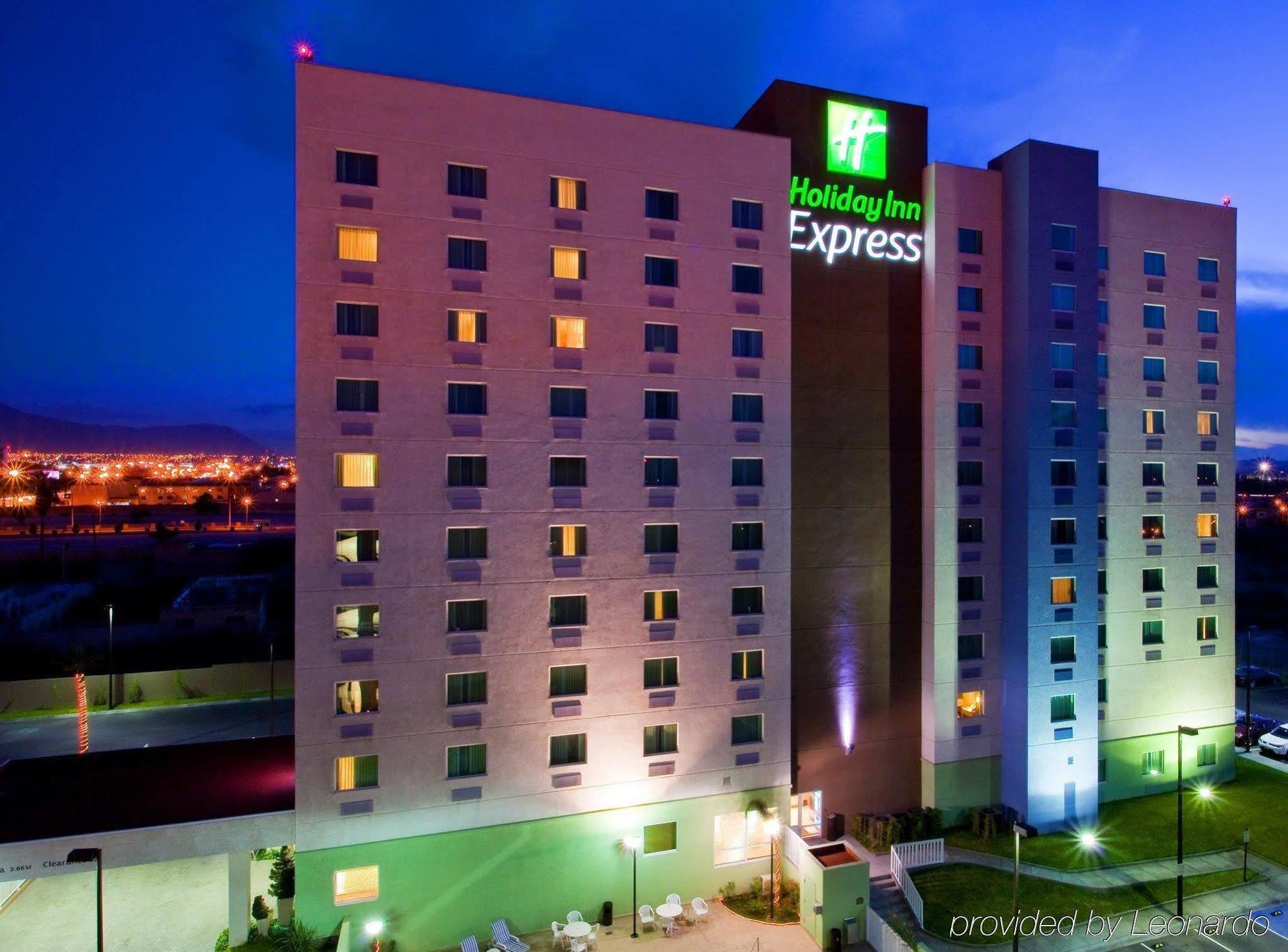 Express Zona Aeropuerto By Ihg 4*