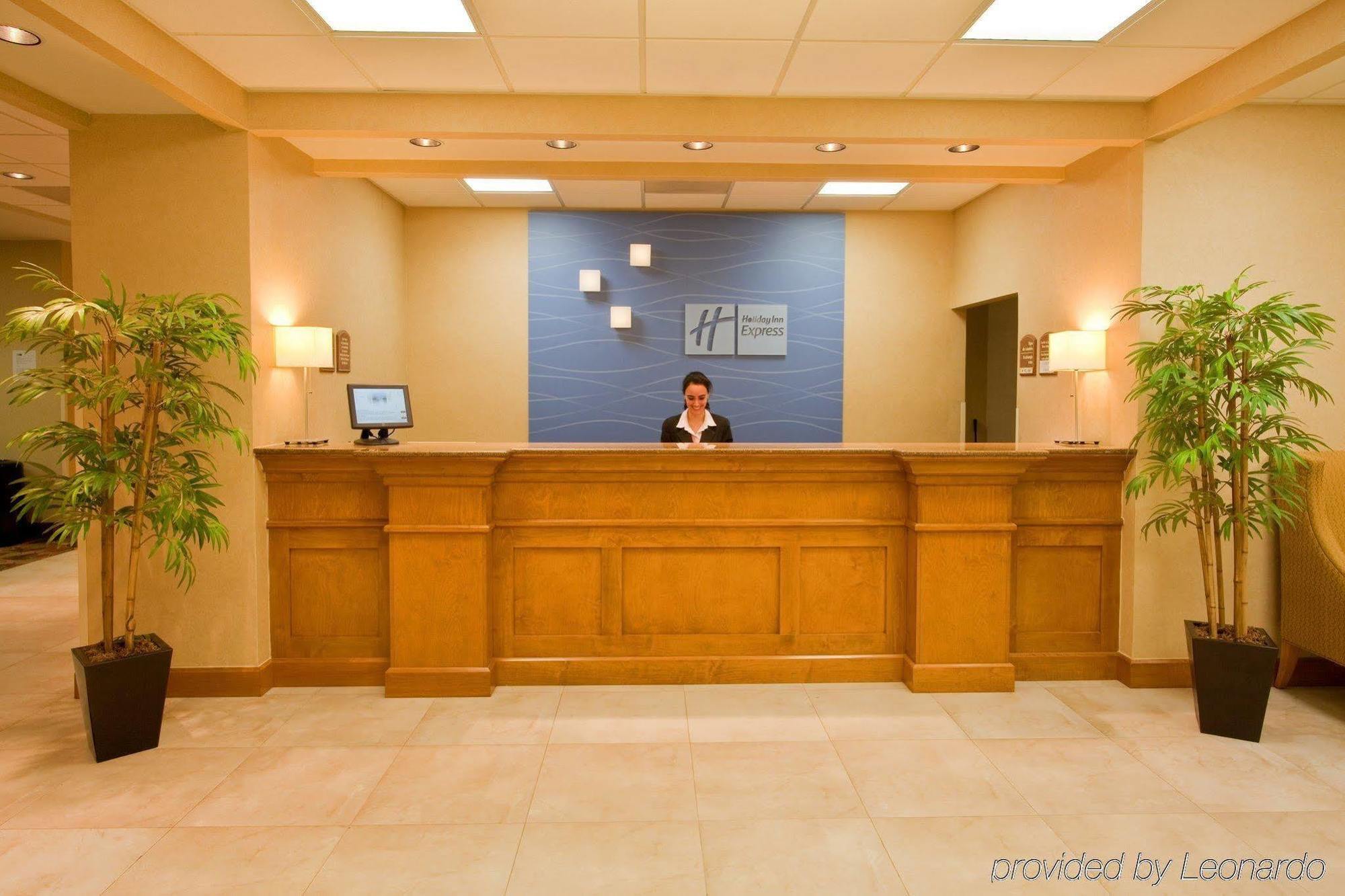 Express Zona Aeropuerto By Ihg