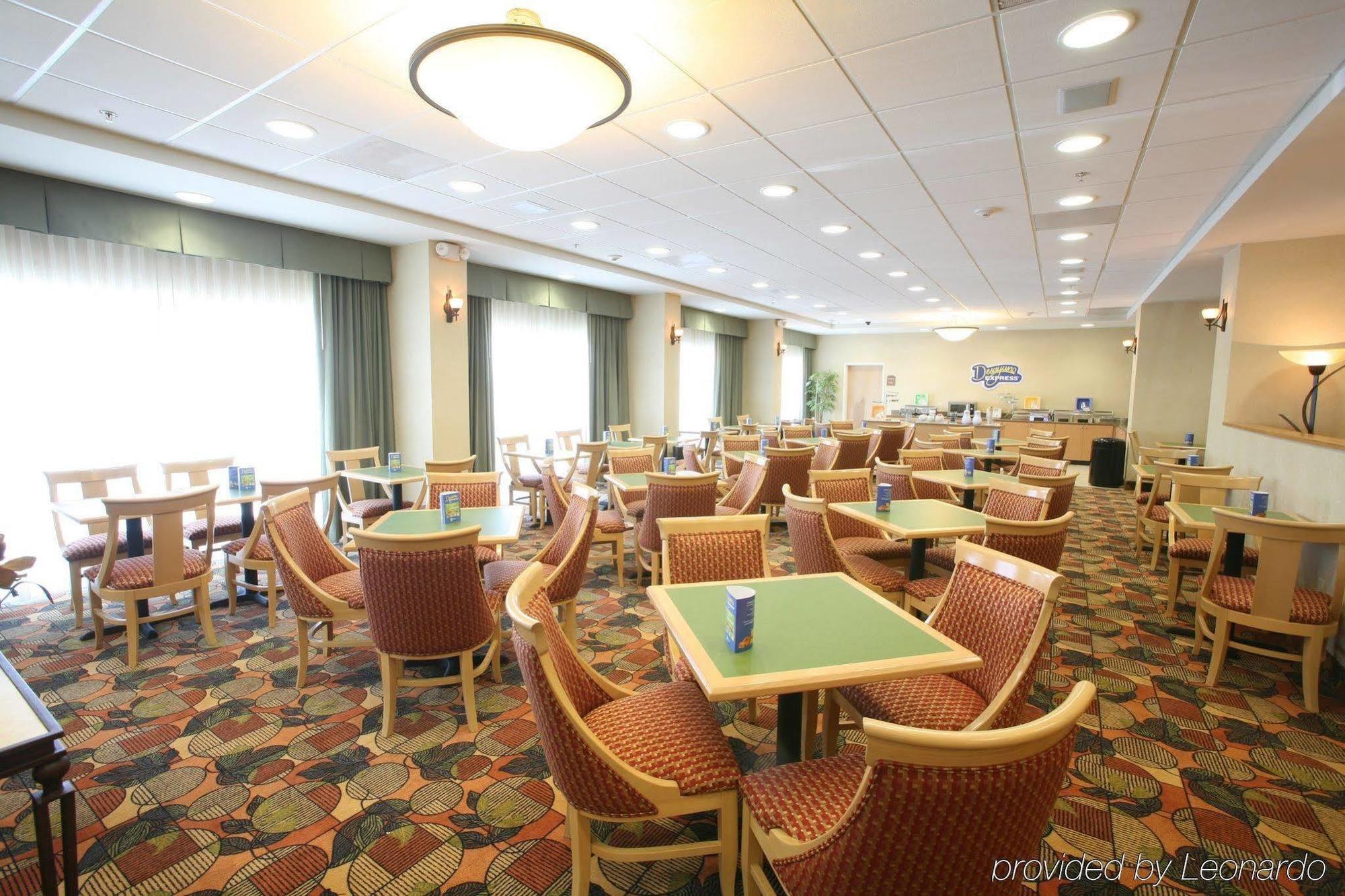 Express Zona Aeropuerto By Ihg 4*